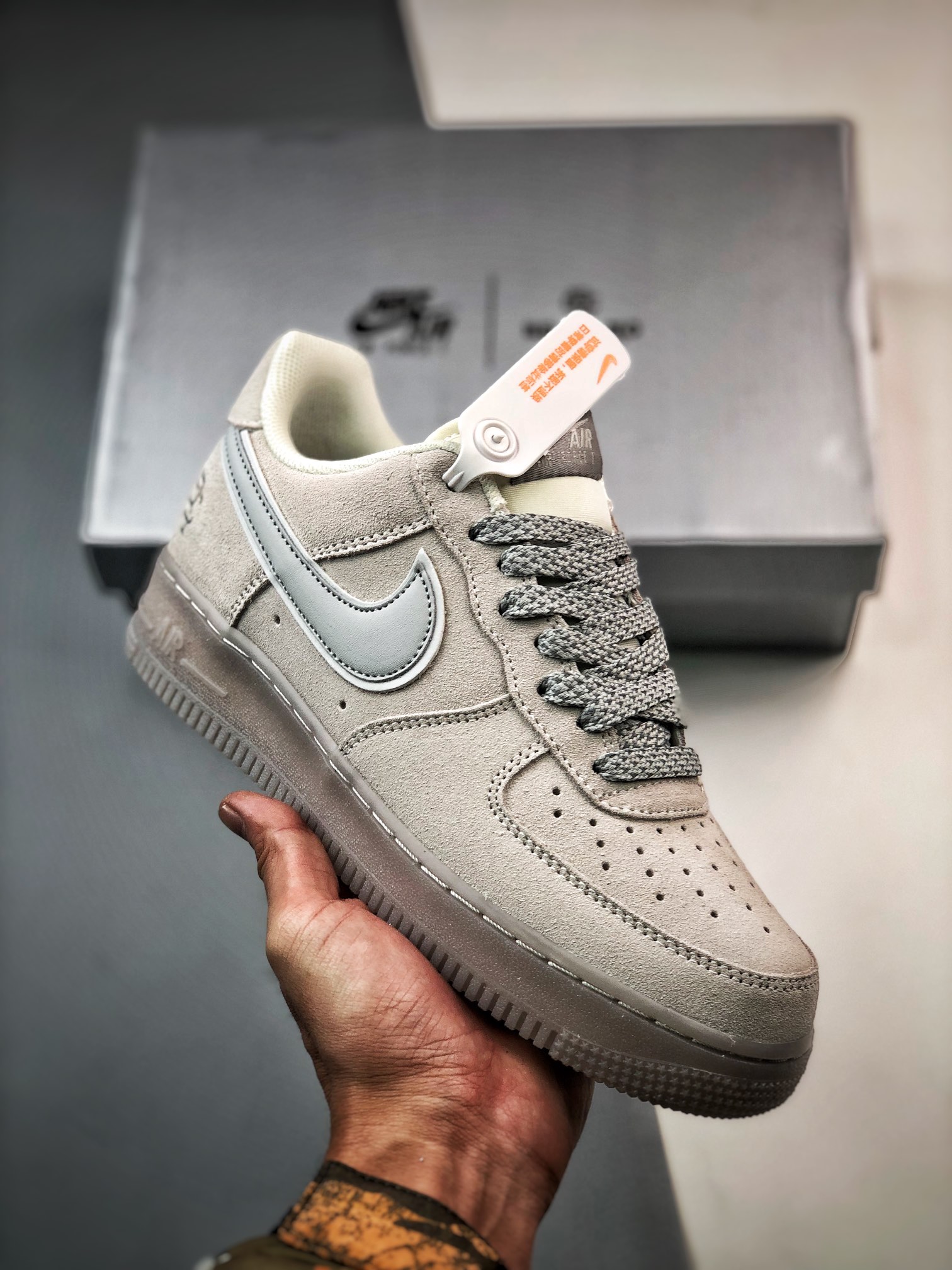 240 卫冕冠军联名款 空军低帮 Air Force1 Low x Reigning Champ SI0820-605