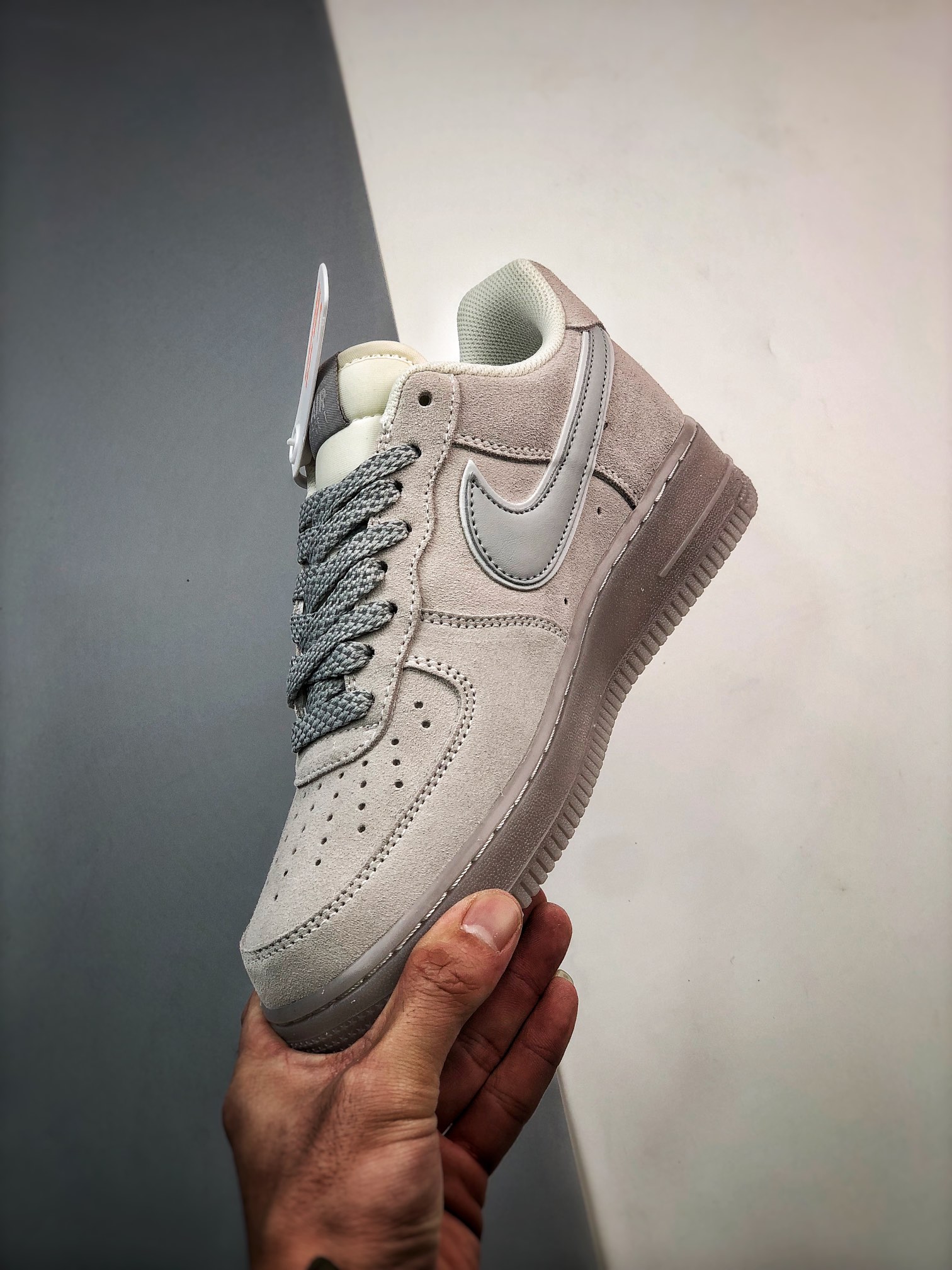 240 卫冕冠军联名款 空军低帮 Air Force1 Low x Reigning Champ SI0820-605