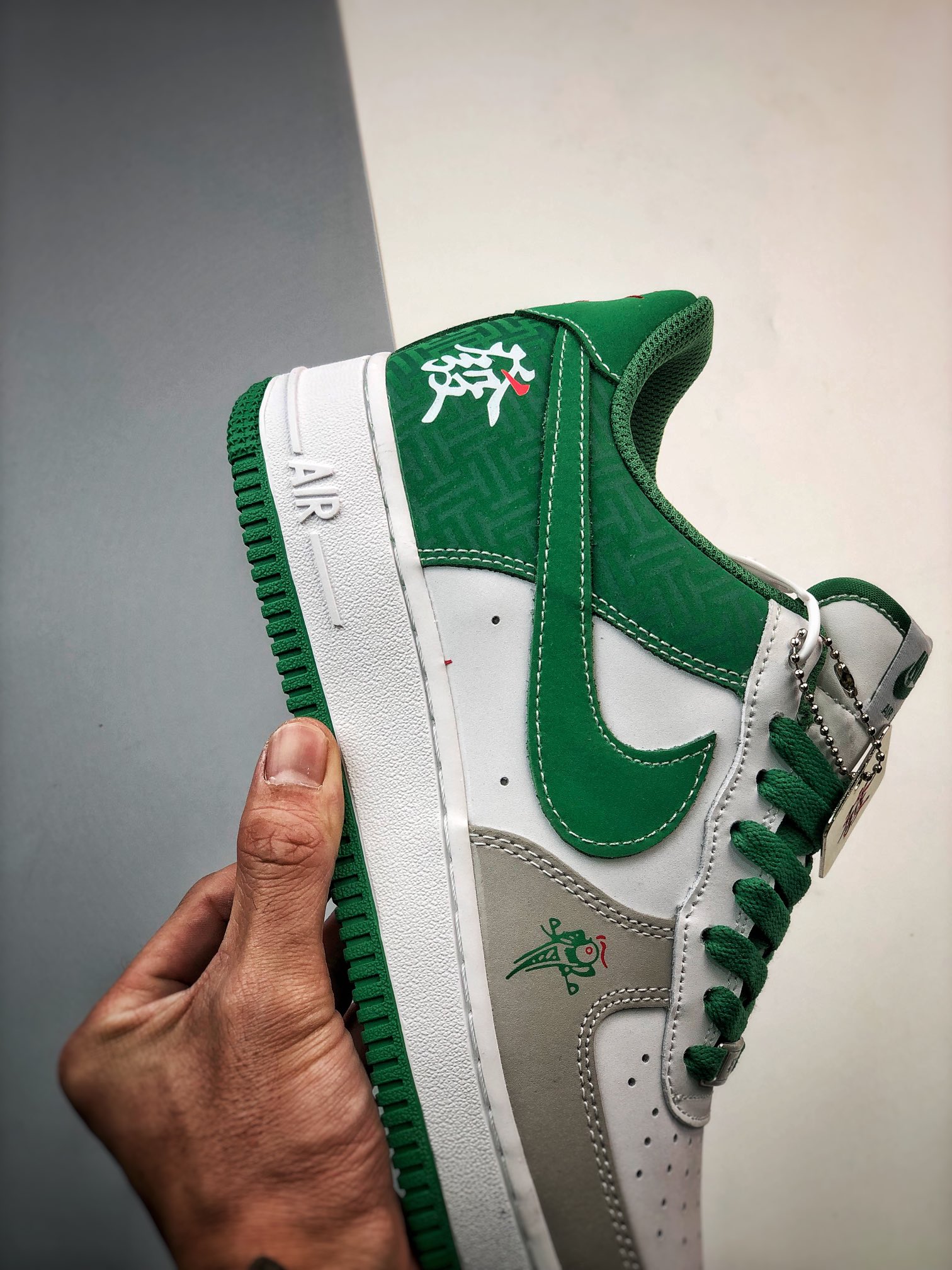 260 Air Force 1 '07 Low 雀神白灰绿 BS9055-806