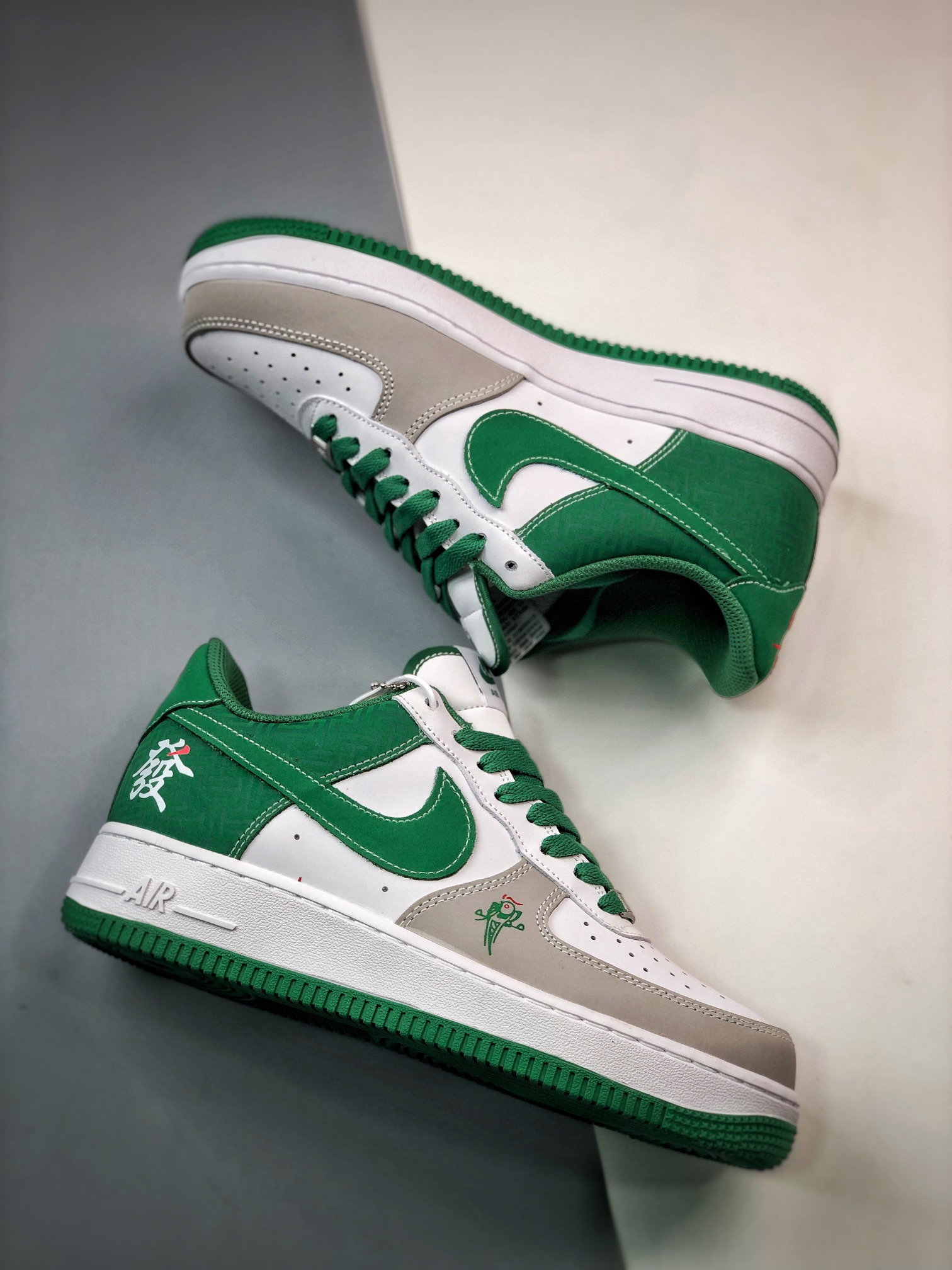 260 Air Force 1 '07 Low 雀神白灰绿 BS9055-806