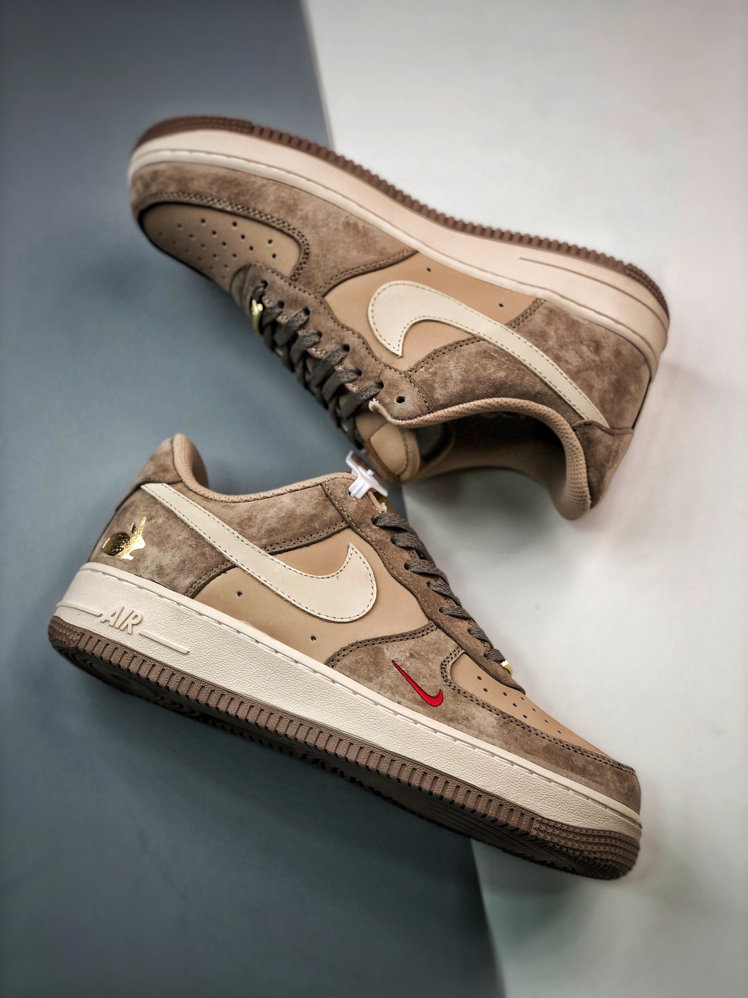 260 Air Force 1 '07 Low 金兔棕麂皮 BS9055-814