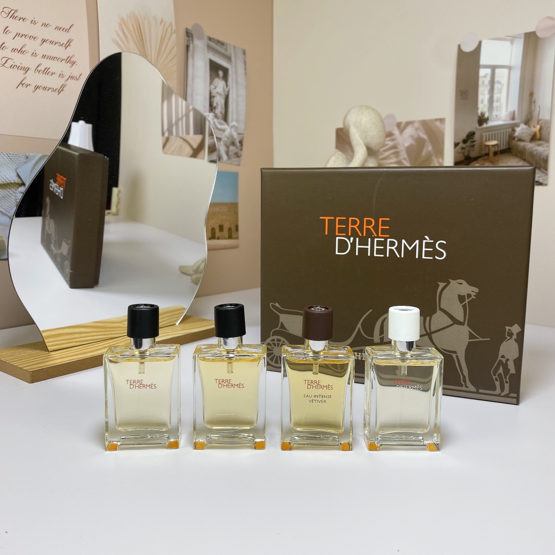 Hermes Terre d'Hermès Fragrance Gift Set - 4 x 12.5ml Miniatures 3 i1672929631 3516 3