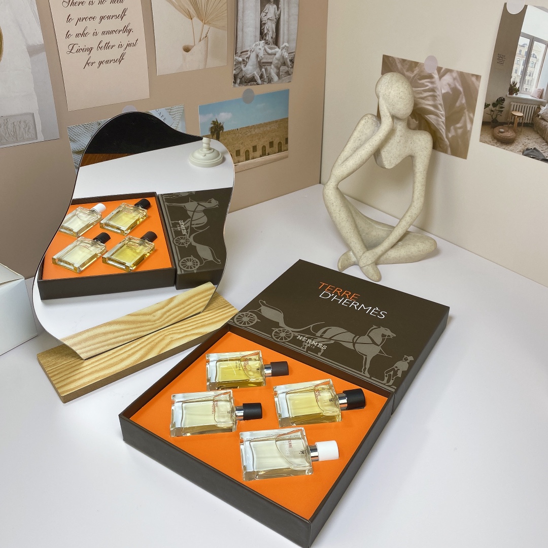 Hermes Terre d'Hermès Fragrance Gift Set - 4 x 12.5ml Miniatures 5 i1672929631 5511 0
