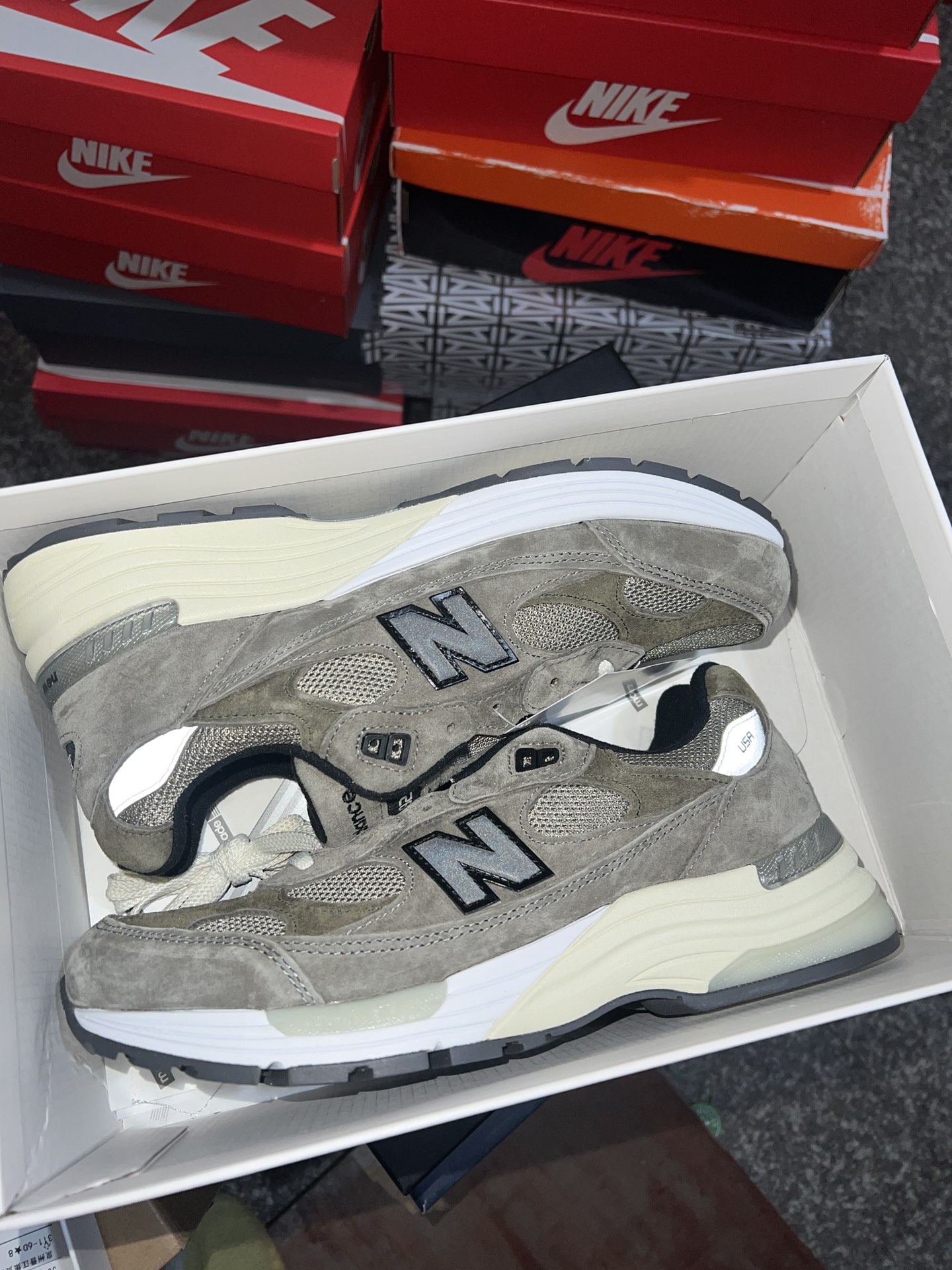 NB992灰色尺码36-46.5总裁