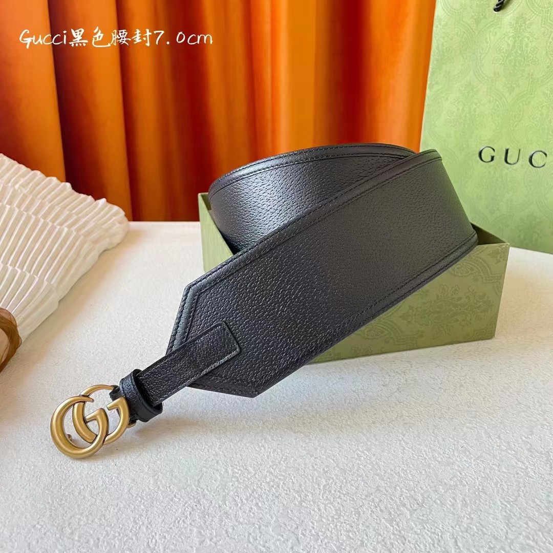 Gucci 经典款面进口原厂猪皮纹小牛皮 搭配原版平纹底  精品双G扣 宽7.0Cm  经典永不过时款 潮流百搭7.0宽