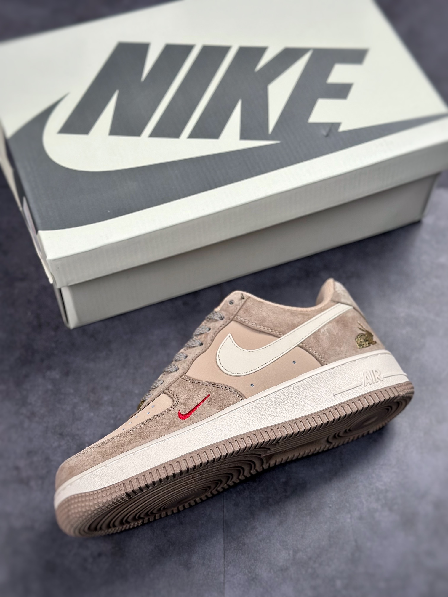 250 Nike Air Force 1 Low 07 2023兔年限定 BS9055-814