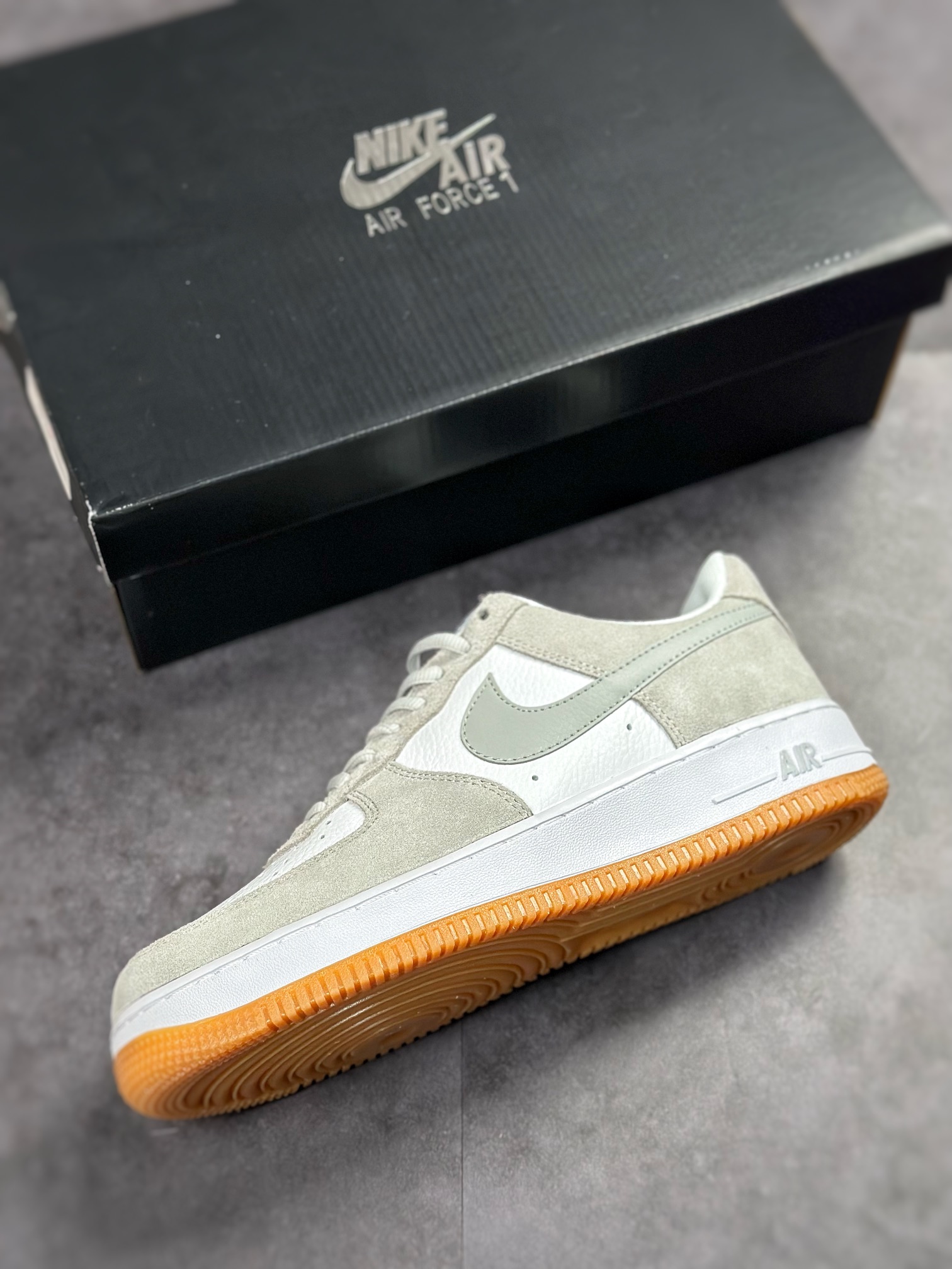 230 Nike Air Force 1 Low 07 生胶白灰AH0286-101