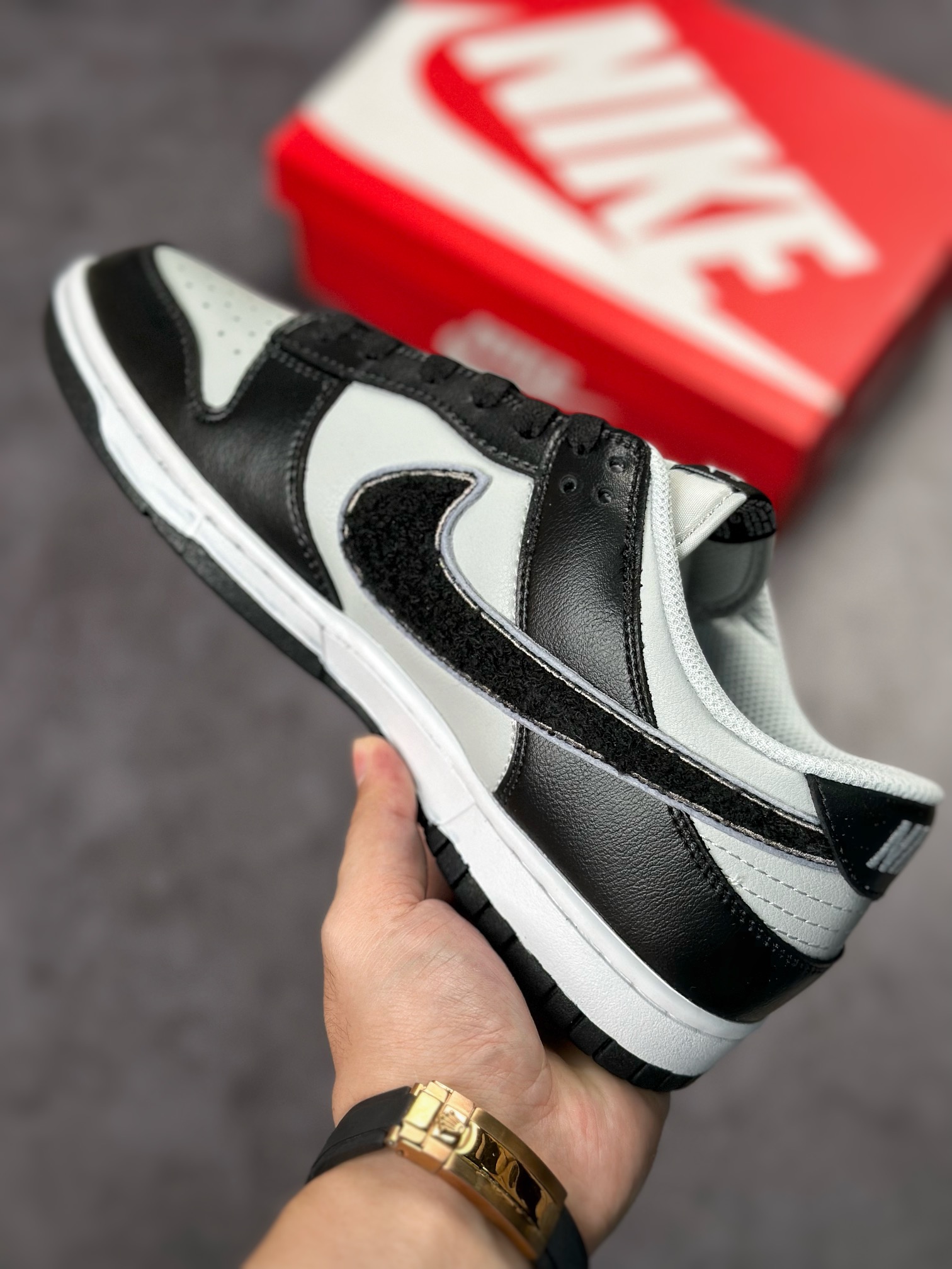 260 Nike SB Dunk Low 黑灰摇粒绒DQ7683-001