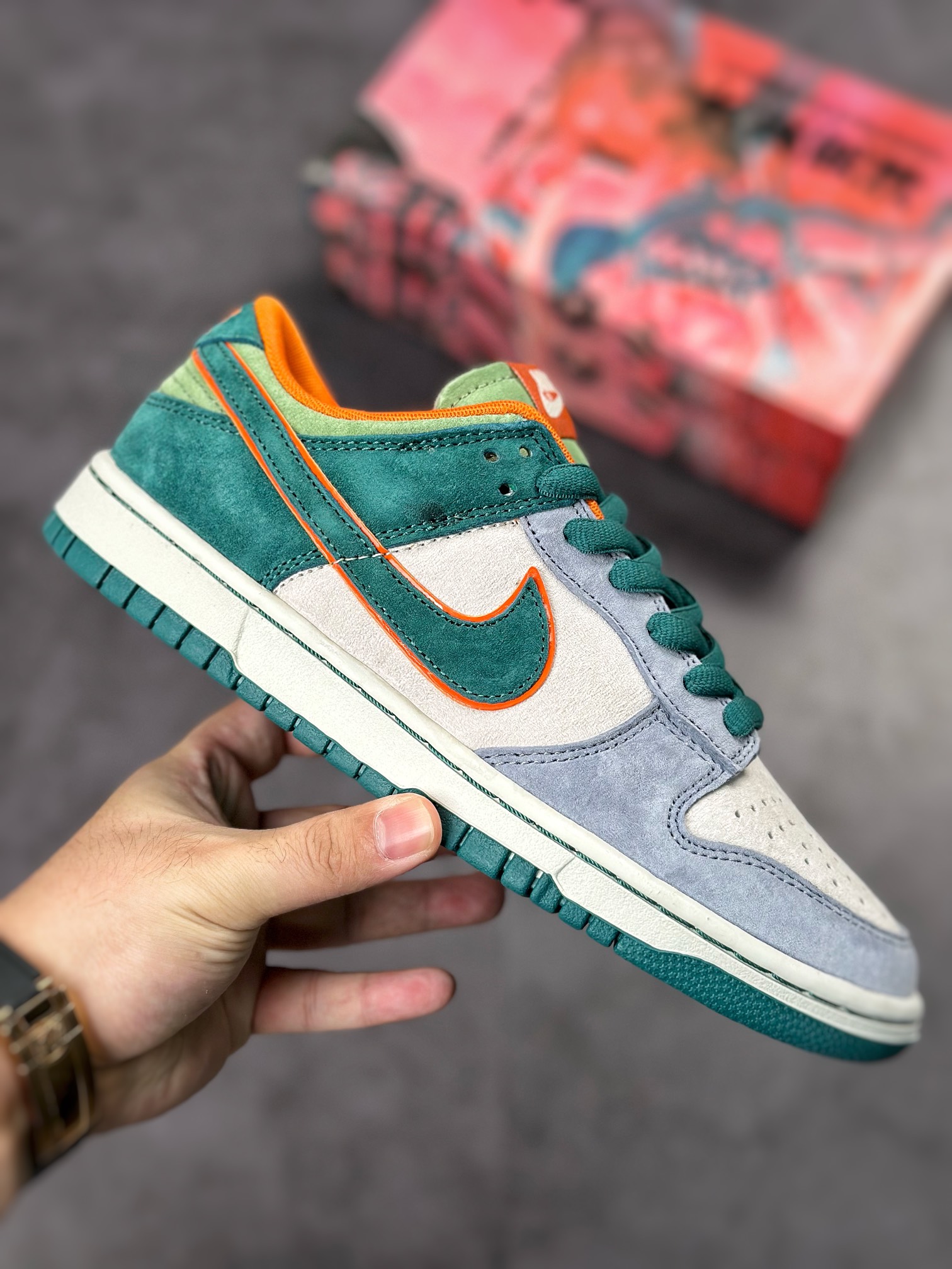 300 Nike SB Dunk Low 大友克洋 LF0039-022