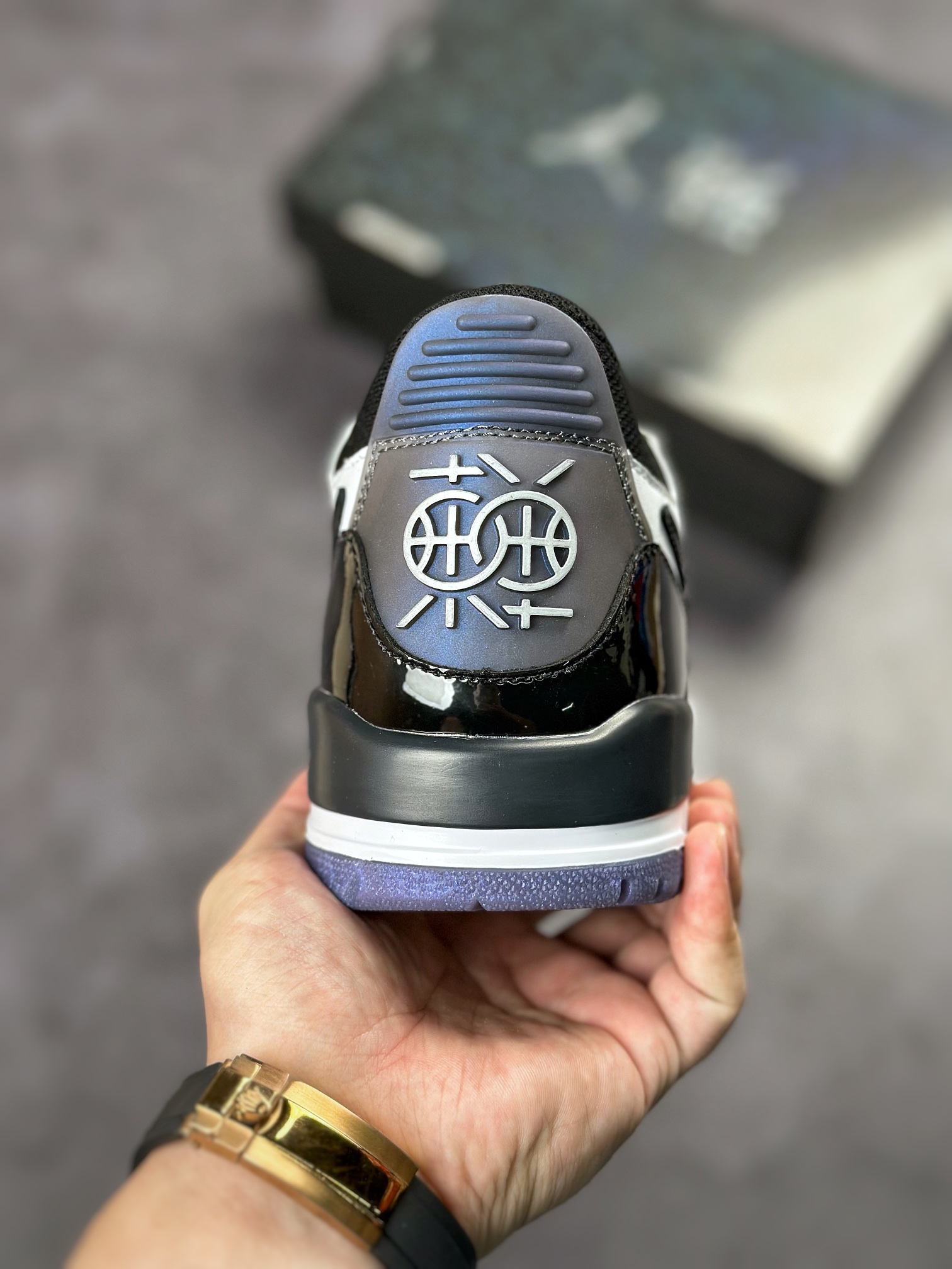 260 Air Jordan 3、Air Jordan 1 和 Air Trainer 2 DV1719-100