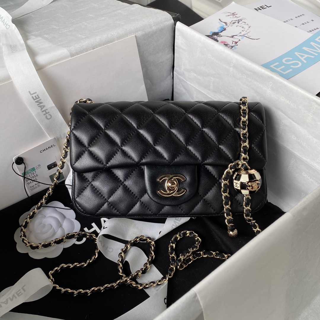 Chanel Classic Flap Bag AAAAA+
 Crossbody & Shoulder Bags Chains