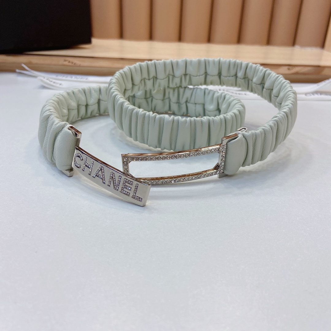 chane1小羊皮2.0金色金属与水