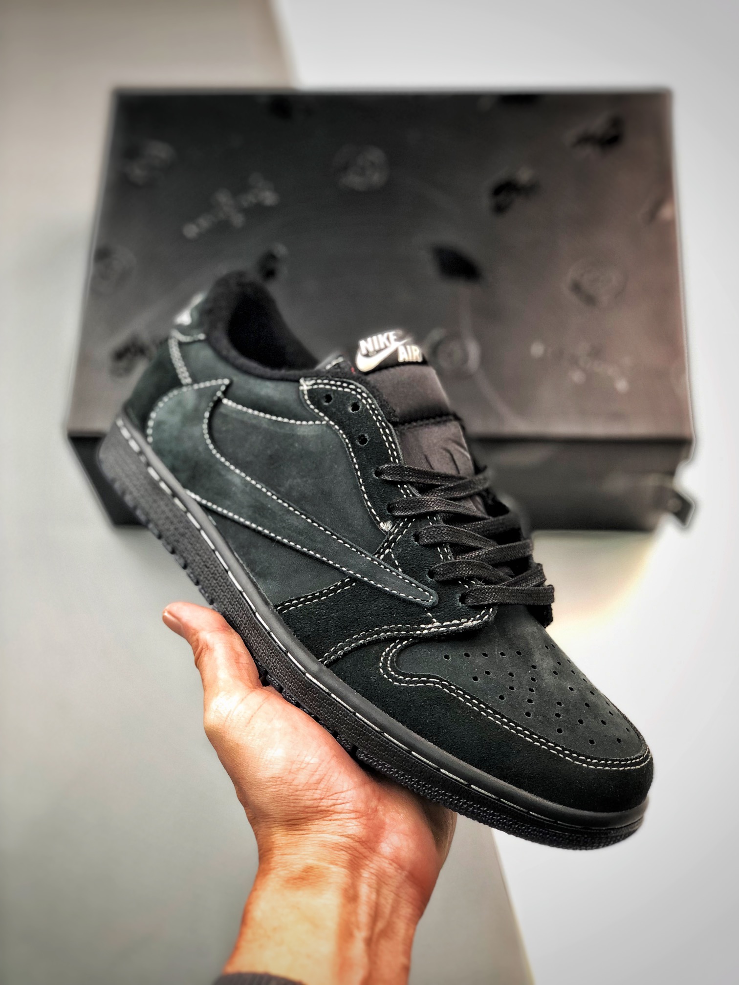 280 Travis Scott x Air Jordan 1 Low OG 联名低帮倒钩4.0黑武士 DM7866-001