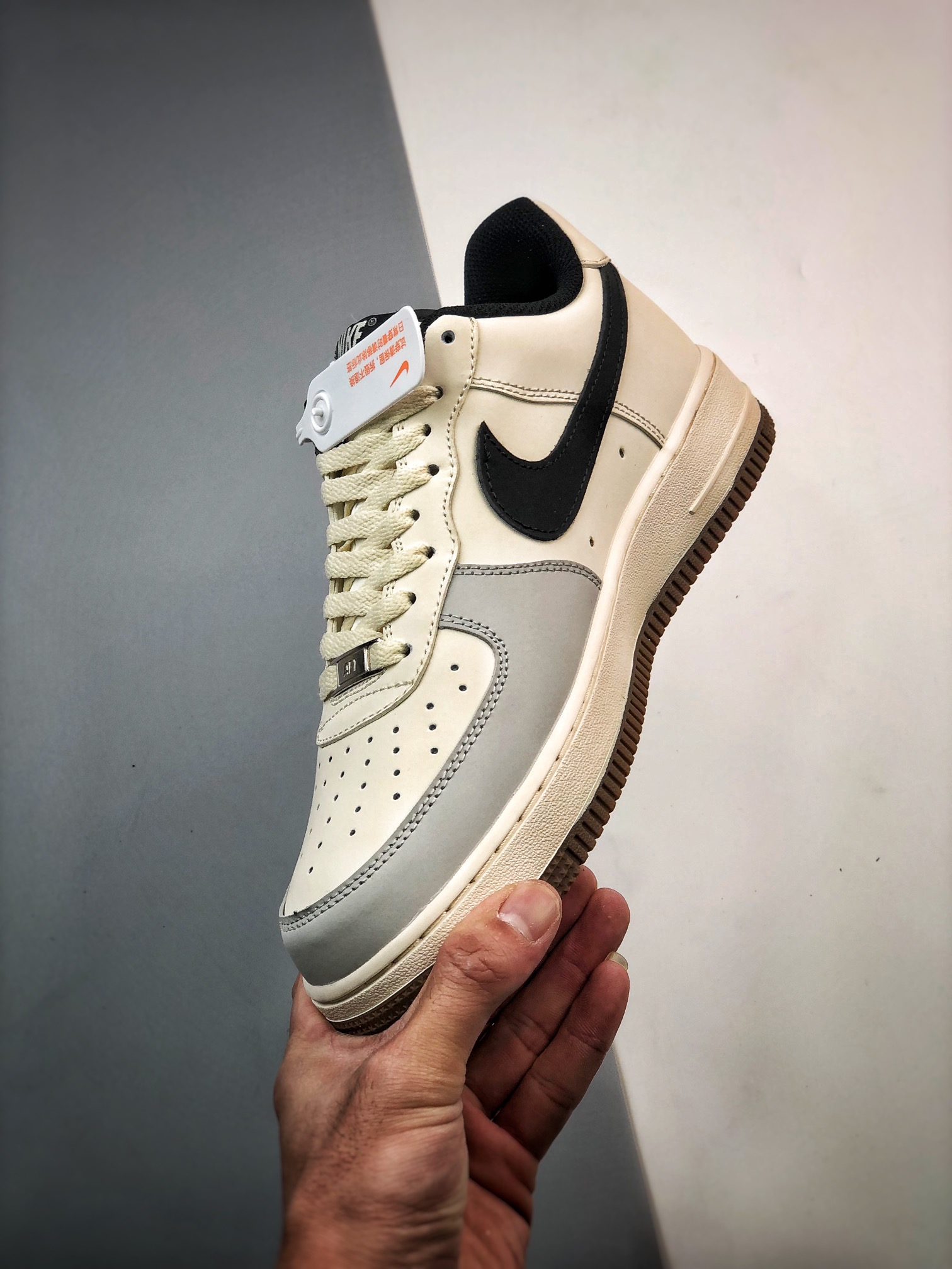 260 Air Force 1 '07 Low LV联名米白黑 BS9055-810