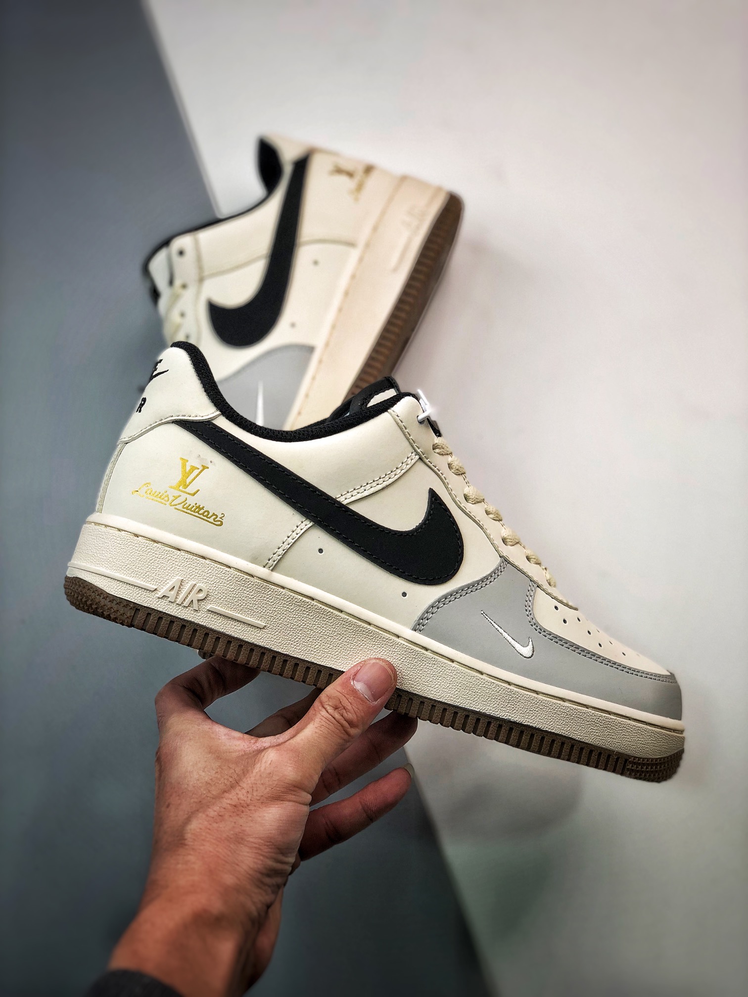 260 Air Force 1 '07 Low LV联名米白黑 BS9055-810