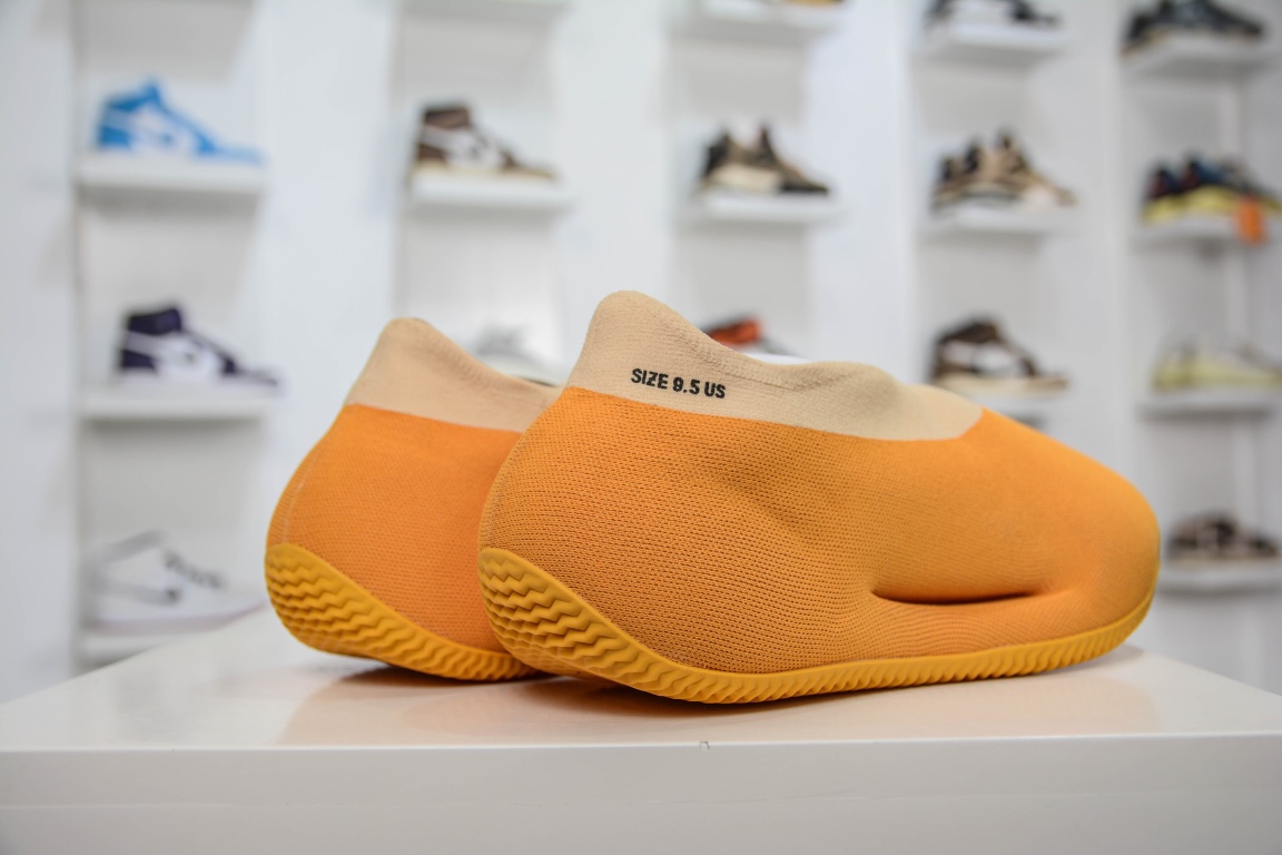 Pure original Yeezy Knit Runner ”Sulfur” Kung Fu runner series