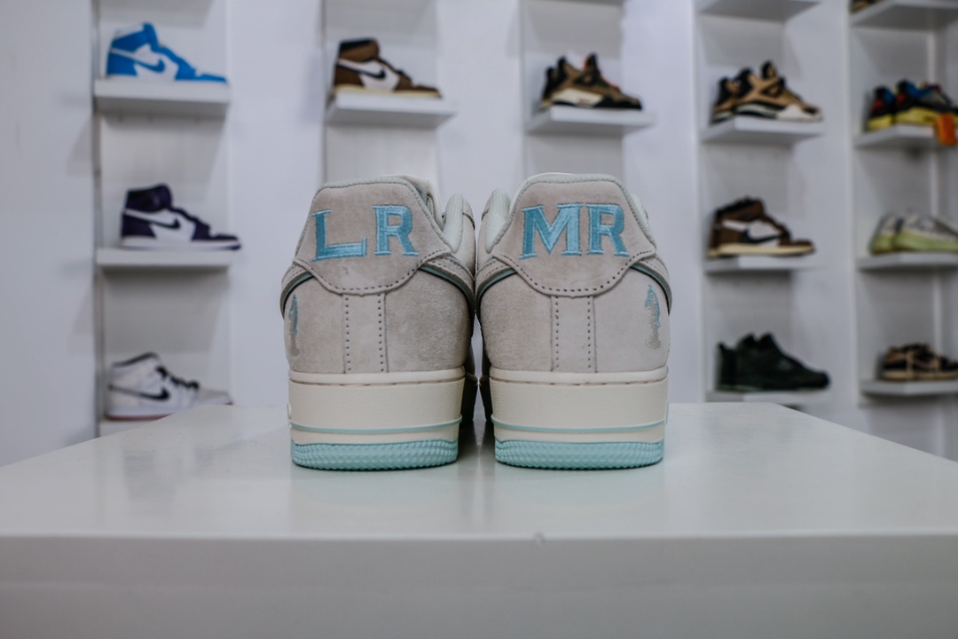 260 Air Force 1 '07 Low 冰蓝灰麂皮 DZ3696-001