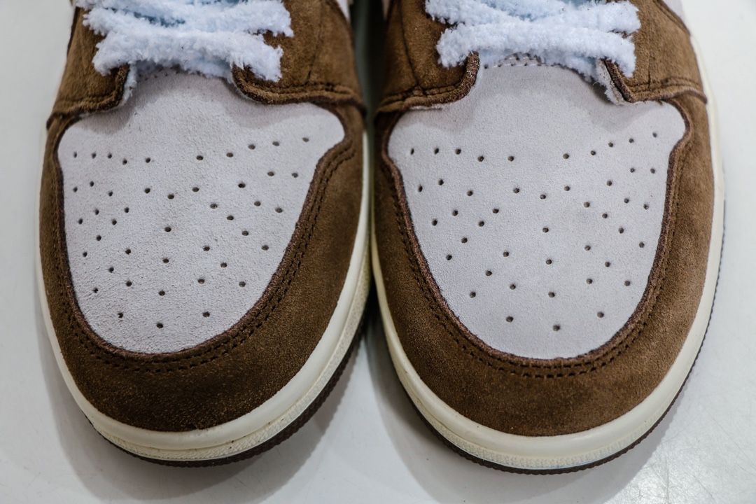 200 原装Air Jordan 1 Low OG 兔年白棕 DV1312-200