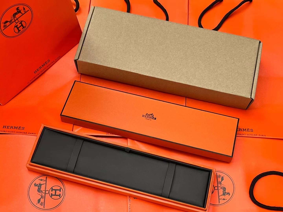 NO:711241,Hermes he,,hermes19860909爱马仕he,,hermes,Watch