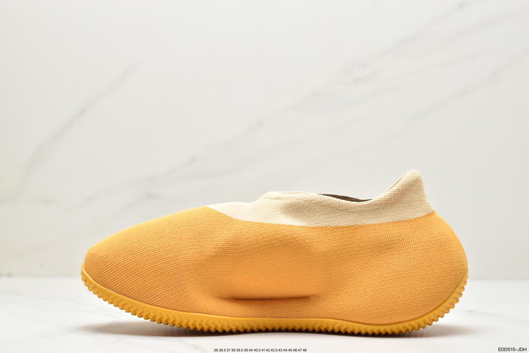 Knit Runer ” Sulfur ” yellow sock overshoes GW5353