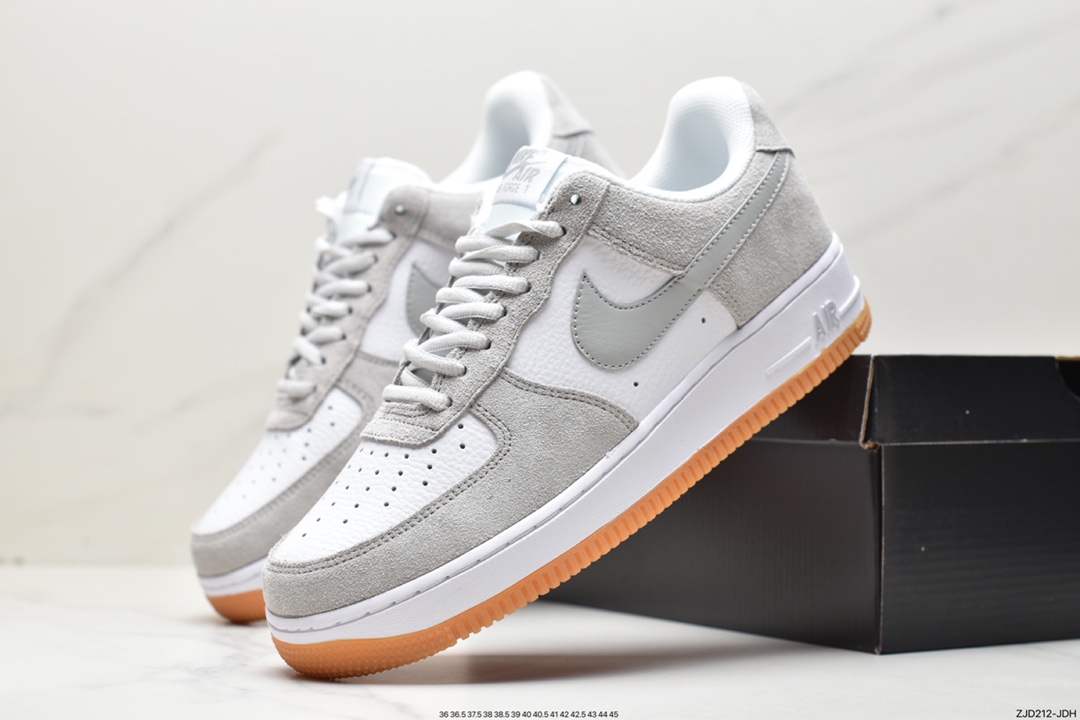 240  Nike Air Force 1 Low ’07 灰白生胶复古麂皮 AH0286-101