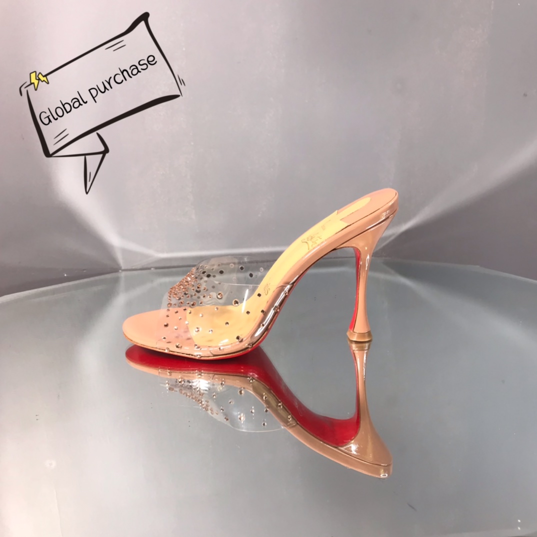 NO:604817,High-end customized classic sandals series!  H10Cm, size 34-42. Customized genuine leather outsole, non-refundable and non-exchangeable. 2053-001 Nude leather, champagne imitation Austrian diamond. Sheepskin lining, official website synchronization. Standard European code Reference: 2053-001 Color: nude Material: patent/PVC Lining: goat leather Heel heigh: 10Cm Sole: leather sole Size: EU 34-42 (US 4-11)  :,,christian louboutin,sandals,sheepskin,Leather soles19860909高端订制 凉鞋精典款系列！ H10Cm,尺码34-42码. 真皮大底订制不退不换2053－001裸柒皮,香槟色仿奥钻.羊皮里,官网同步 标准欧码 Reference:2053-001 Color:nude Material:patent/PVC Lining:goat leather Heel heigh:10Cm Sole:leather sole Size:EU 34－42（US 4一11) :,,christian louboutin,sandals,sheepskin,Leather soles,Women's Shoes