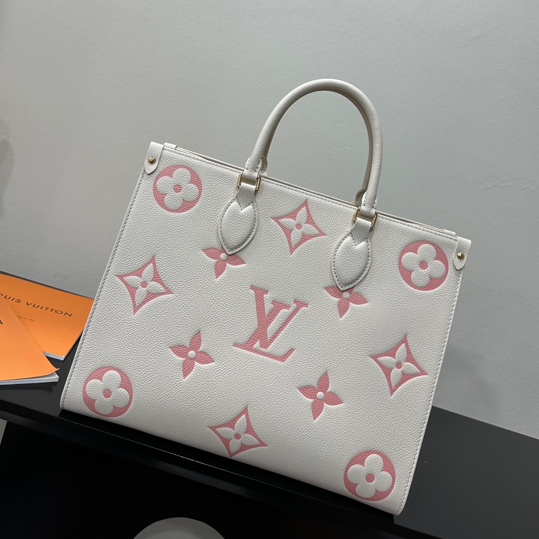 Louis Vuitton 专柜款经典手袋 2