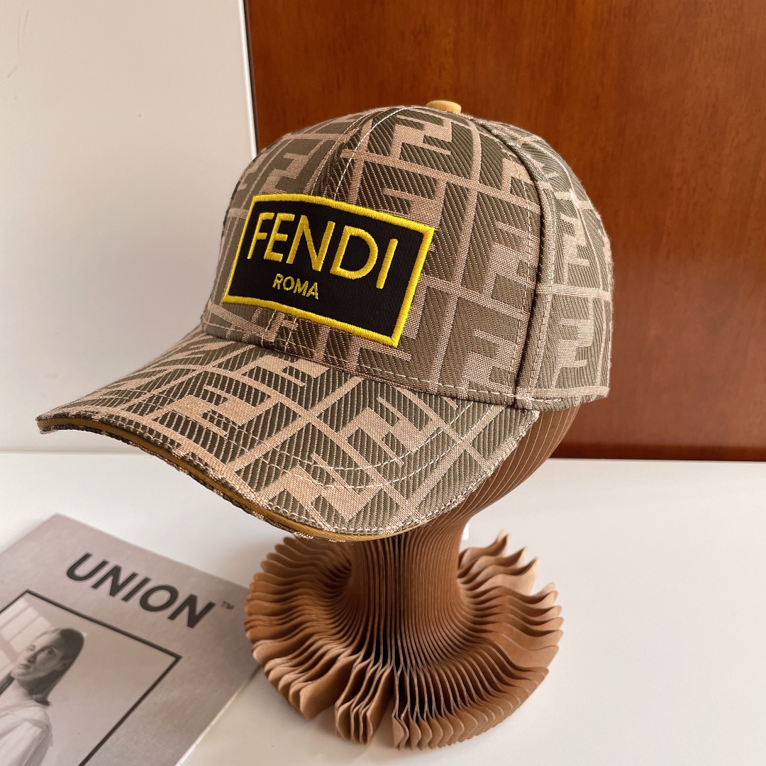 FENDI芬迪2023专柜新款简约棒球帽名媛网