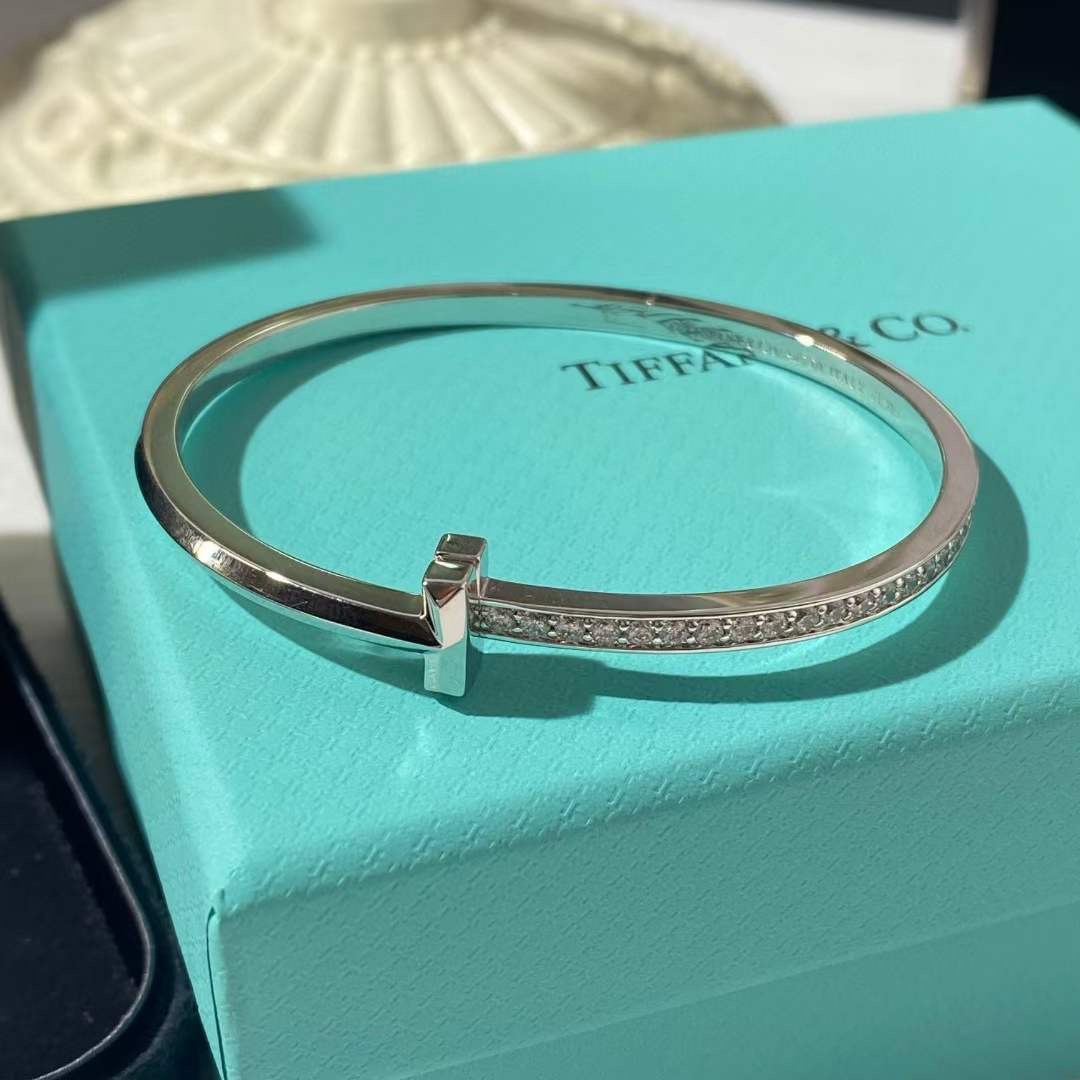 Tiffany & Co. Tiffany&Co. T1系列 无可替代窄式手镯