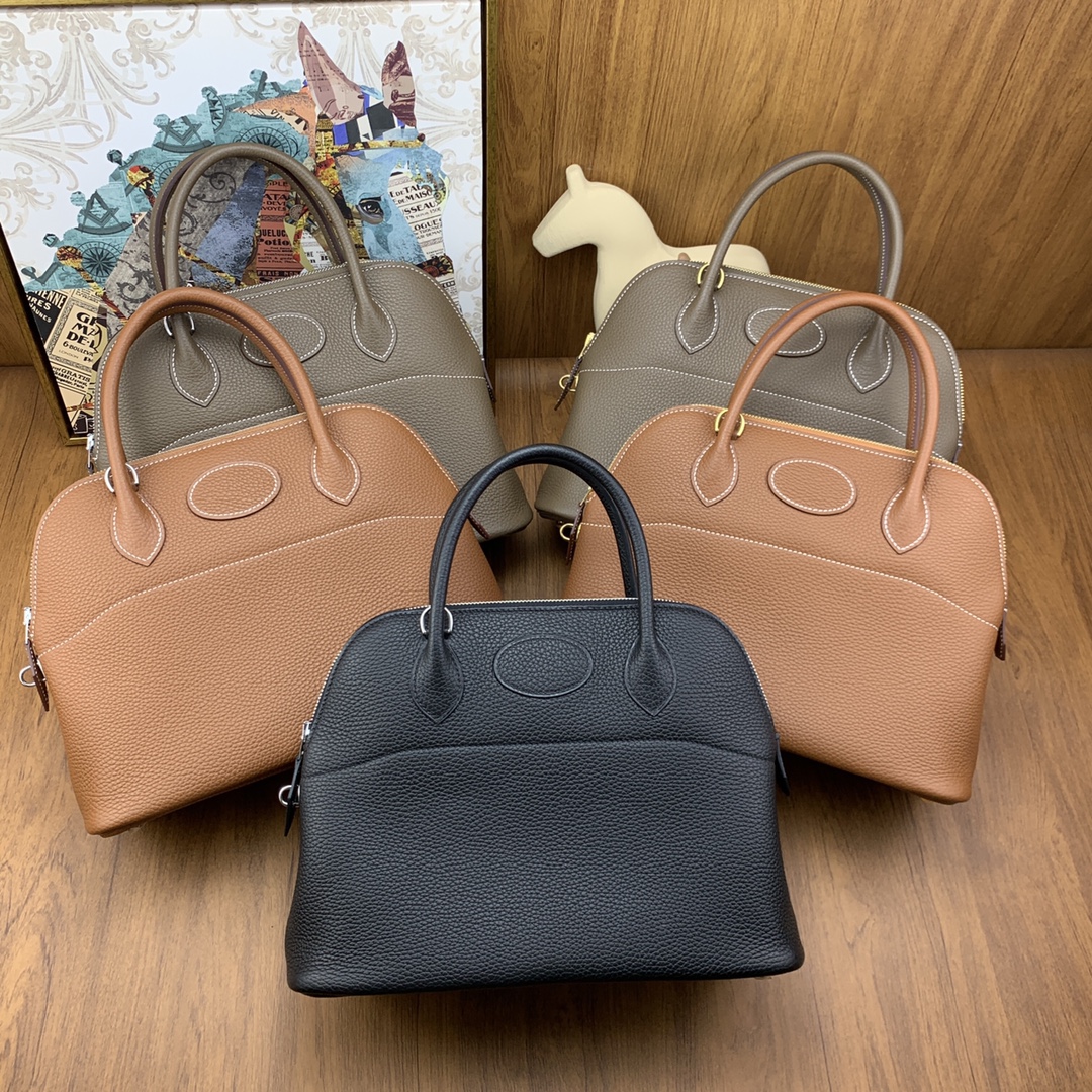Hermès Spot in stock