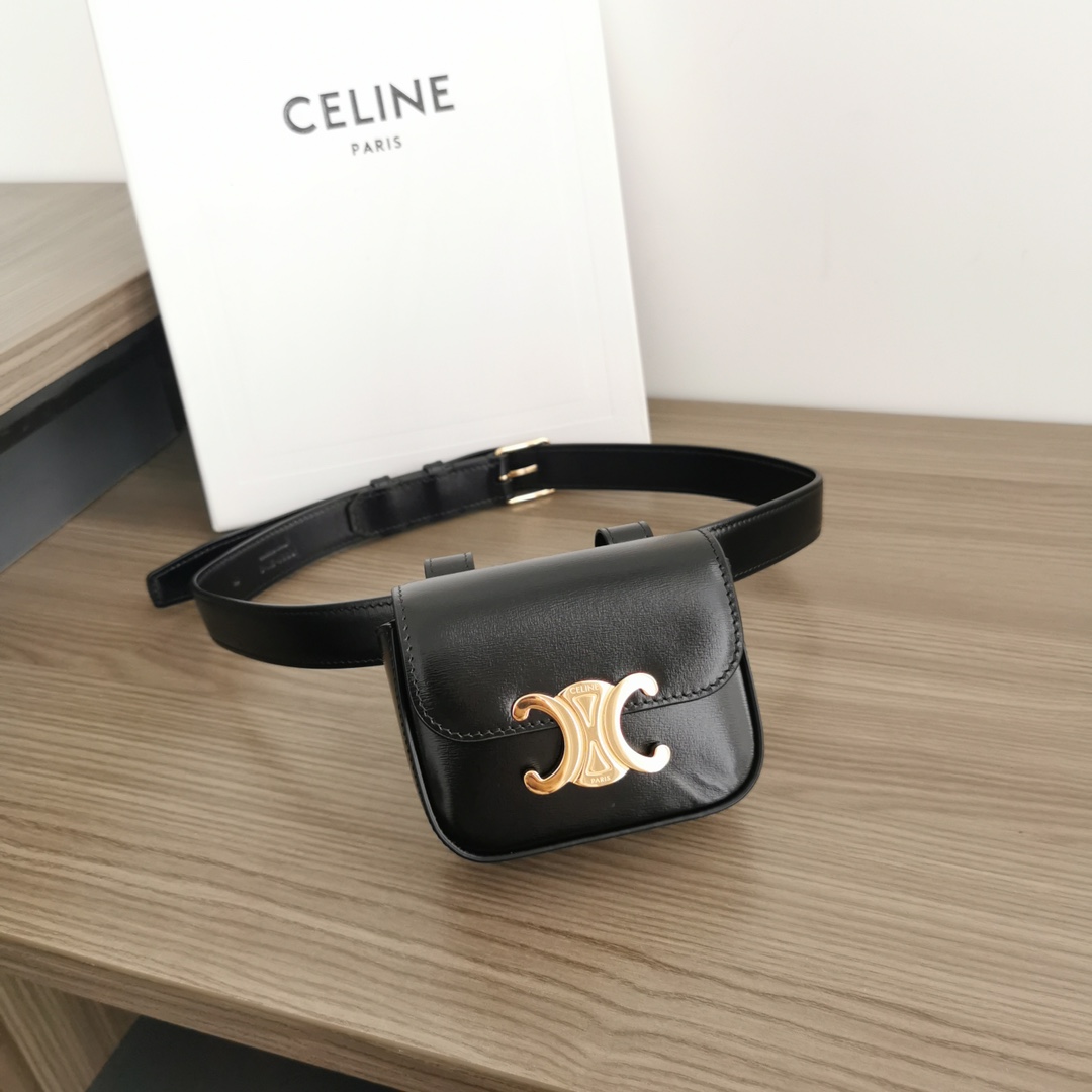 NO:181577,Genuine grade, new product launched, CE new waist bag~ Mini Arc de Triomphe's simple belt design, very unique!  The belt design is very simple and generous, and can also be removed and used separately. The mini Arc de Triomphe can also be used with other chains. It is multi-purpose in one pack and is practical!  All-match style, universal for men and women, capacity can hold keys, tissue powder pie No. 4523 Black Size 11-8-4 (with original packaging), Celine, celine19860909正品级 新品上线 CE新出腰包～迷你凯旋门简单的腰带的设计,超有特色！腰带设计是很简单大方的,也可以拆卸下来单独使用,迷你凯旋门也可搭配其他链条使用,一包多用,实用型！ 风格百搭款,男女通用 容量可放钥匙,纸巾粉饼 款号4523 黑色 尺寸11-8-4（配原版包装）,赛琳,celine,Bag