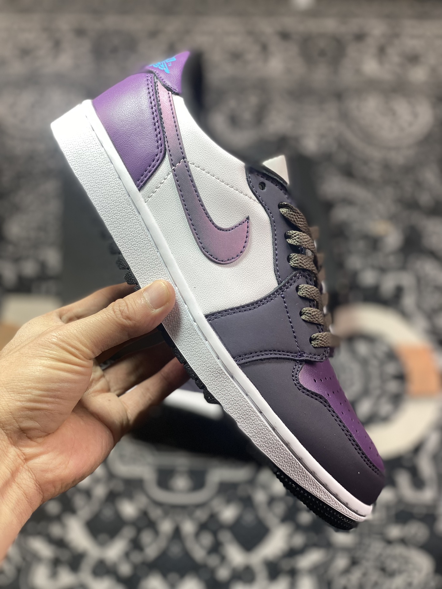 Original factory level Air Jordan 1 Low Golf RNG white gray black purple DZ9787-155-Top High Quatity Cheap Sneakers Fashion Clothing Clothes Bags handbags Shoes of all Brand wholesale With The best Quality And Beautiful Price from China Factory Chinese suppliers wholesaler seller Original factory level Air Jordan 1 Low Golf RNG white gray black purple DZ9787-155