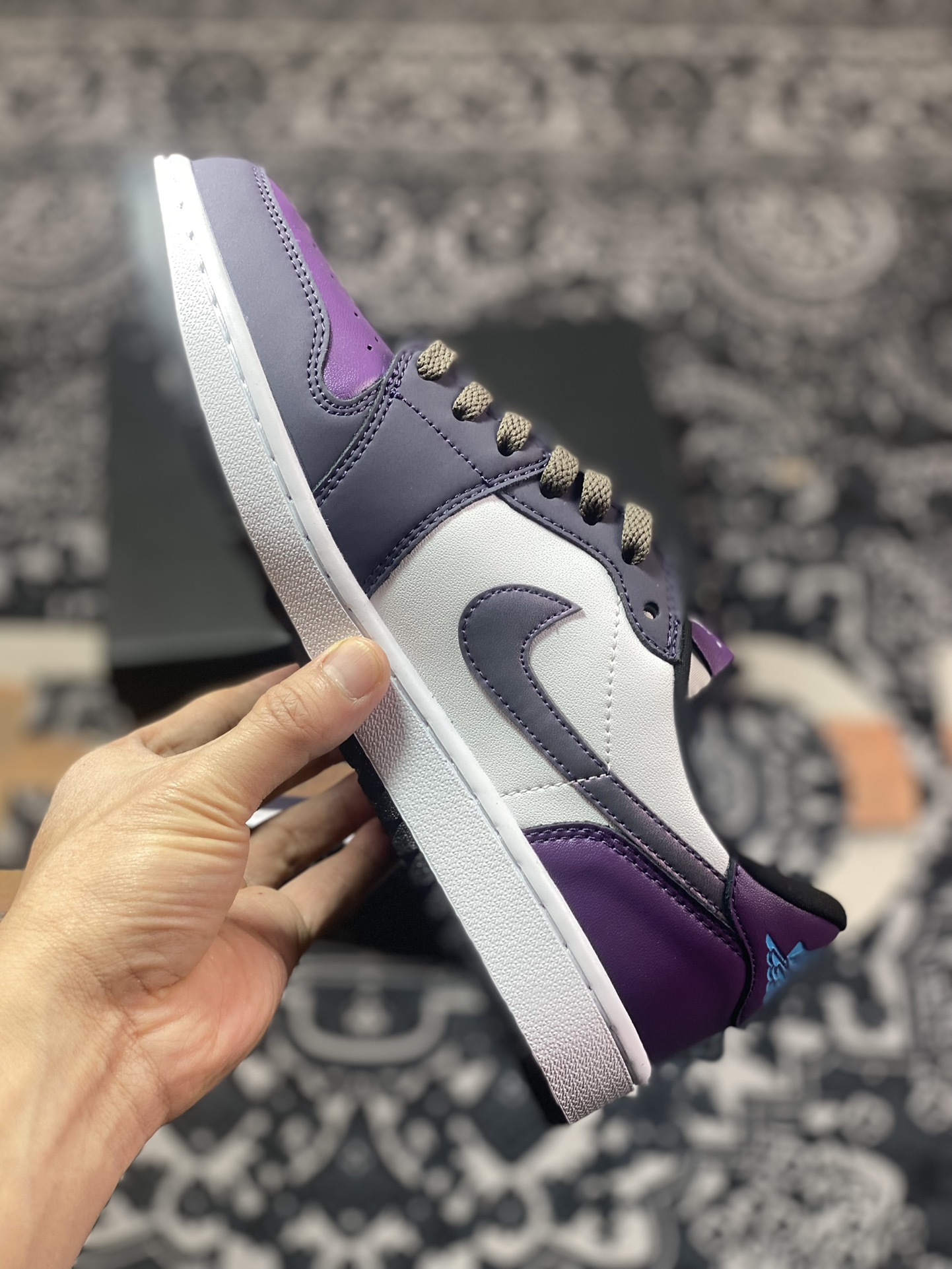 Original factory level Air Jordan 1 Low Golf RNG white gray black purple DZ9787-155-Top High Quatity Cheap Sneakers Fashion Clothing Clothes Bags handbags Shoes of all Brand wholesale With The best Quality And Beautiful Price from China Factory Chinese suppliers wholesaler seller Original factory level Air Jordan 1 Low Golf RNG white gray black purple DZ9787-155