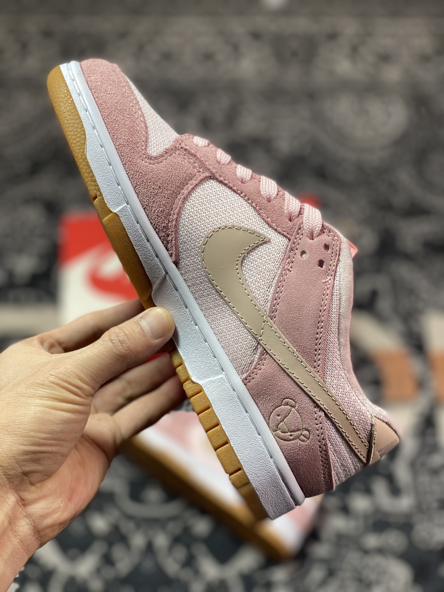 Nike Dunk Low ”Teddy Bear” Teddy Bear DZ5318-640