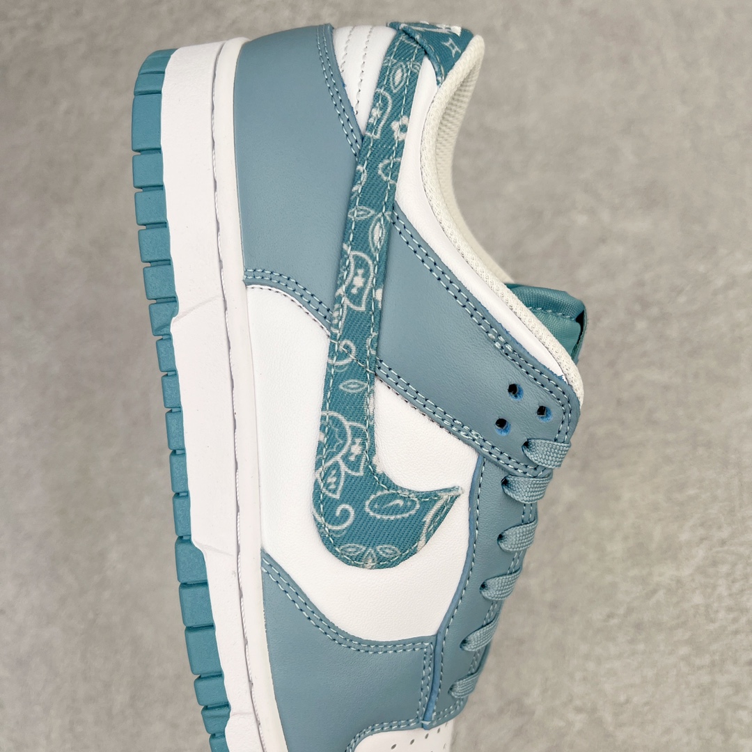 图片[6]-零售💰180 ＃G版福利特价‼NK Dunk Low \”Blue Paisley\” 蓝色佩斯利腰果花 DH4401-101 毫无疑问市场中端王者 口碑大厂出品 品控大底版型不断改良更新 全套原纸板楦头开发 确保原汁原味 完美呈现DUNK版型 一比一鞋头弧度高度鞋身弧度 此版本只针对中端市场 皮料材质有所更替 其他数据细节工艺流程均保持一致 绝不口嗨 细节品控鞋型随意对比 独家私模官方第六代原厂航空铝磨具打磨大底 鞋头坡度极致还原 无解鞋型 原盒原配 圈内天花板工艺 原厂玻璃冲刀 超高清洁度 全鞋零毛边皮料切割 原厂中底布点胶 中底布拉帮走线遵循公司 SIZE：35.5 36 36.5 37.5 38 38.5 39 40 40.5 41 42 42.5 43 44 44.5 45 46 47.5 编码：by1936080-运动鞋