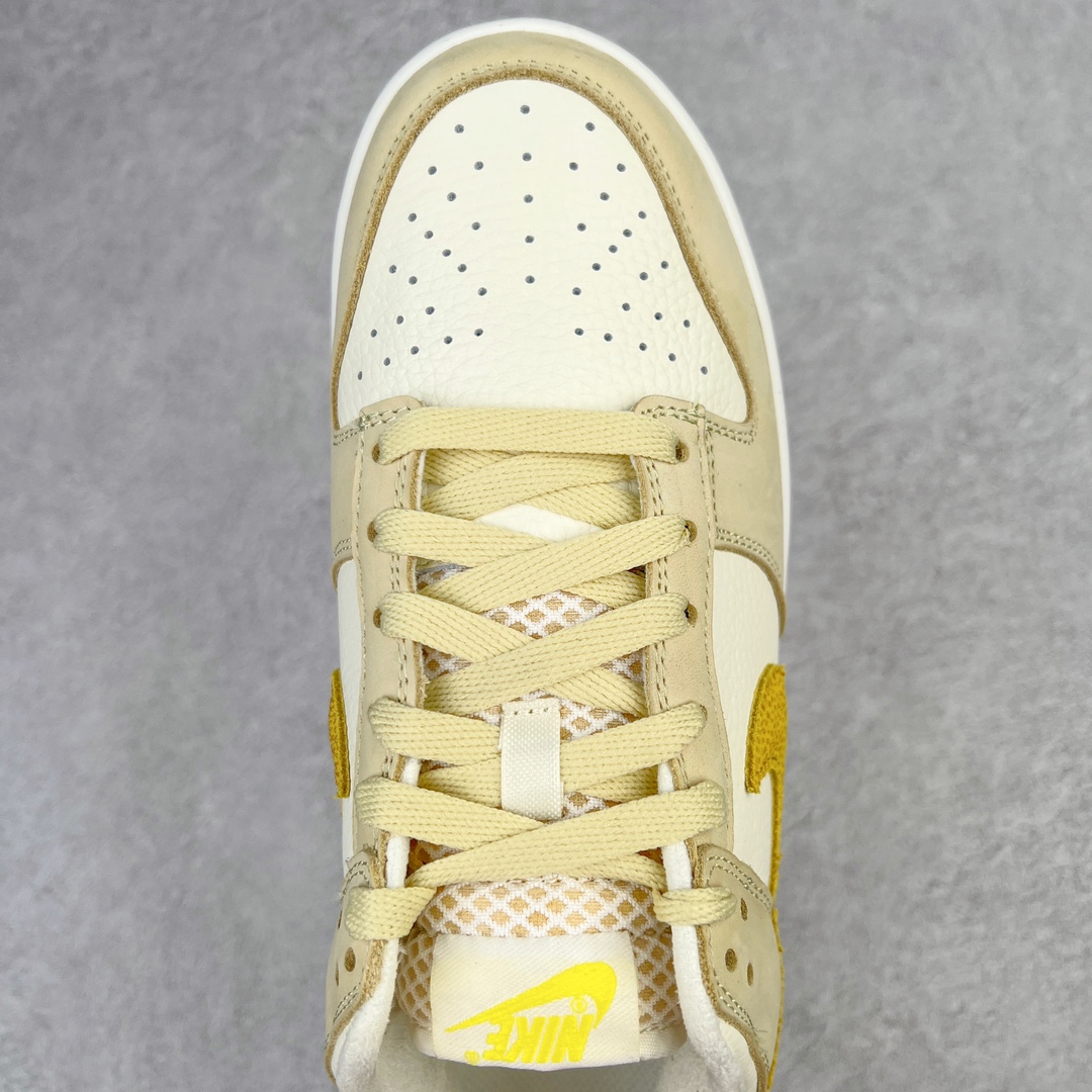 图片[4]-零售💰180 ＃G版福利特价‼NK Dunk Low \”Lemon Drop\” 柠檬黄 DJ6902-700 毫无疑问市场中端王者 口碑大厂出品 品控大底版型不断改良更新 全套原纸板楦头开发 确保原汁原味 完美呈现DUNK版型 一比一鞋头弧度高度鞋身弧度 此版本只针对中端市场 皮料材质有所更替 其他数据细节工艺流程均保持一致 绝不口嗨 细节品控鞋型随意对比 独家私模官方第六代原厂航空铝磨具打磨大底 鞋头坡度极致还原 无解鞋型 原盒原配 圈内天花板工艺 原厂玻璃冲刀 超高清洁度 全鞋零毛边皮料切割 原厂中底布点胶 中底布拉帮走线遵循公司 SIZE：35.5 36 36.5 37.5 38 38.5 39 40 40.5 41 42 42.5 43 44 44.5 45 46 47.5 编码：by1936080-运动鞋