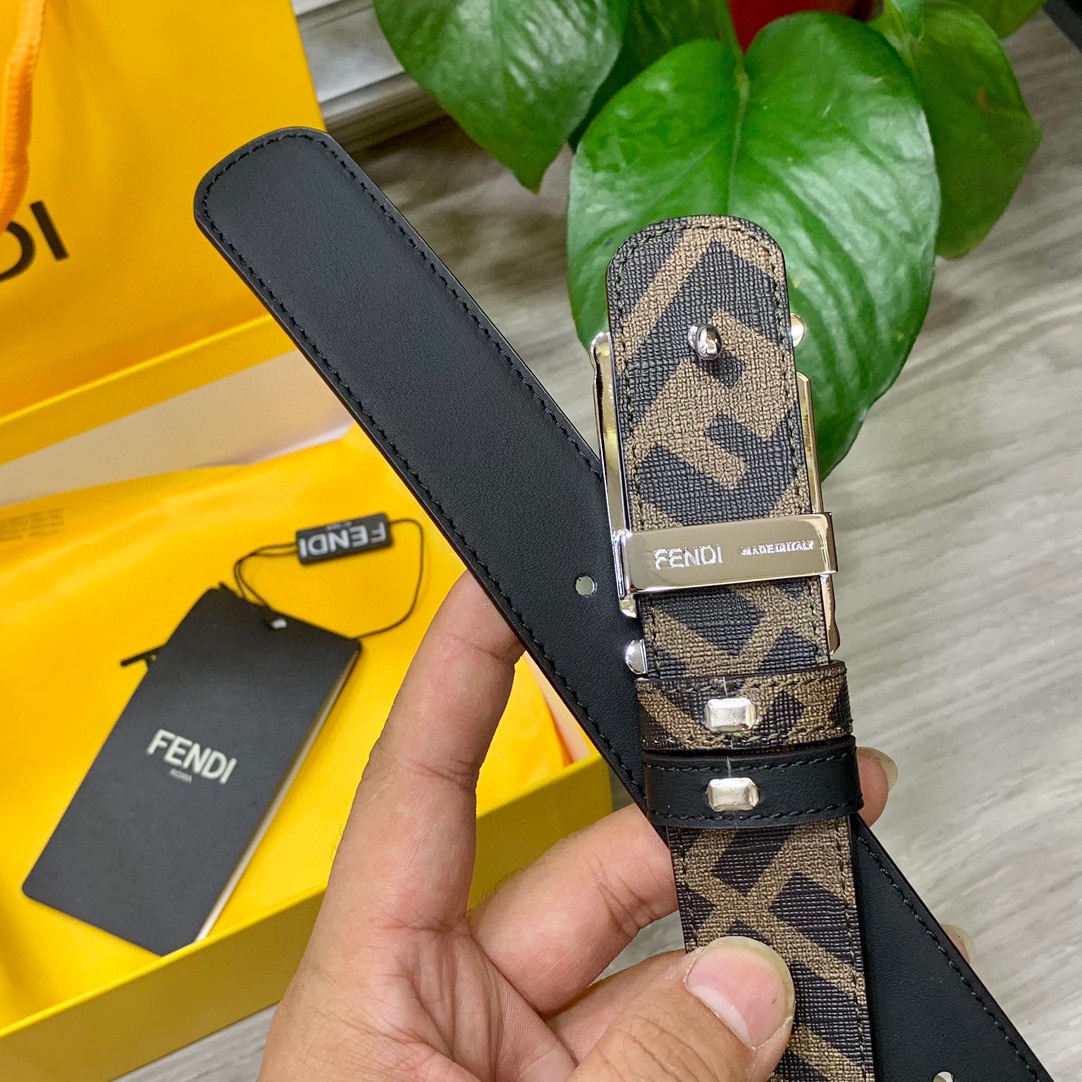 FENDI芬迪专柜同款宽3.0CM双
