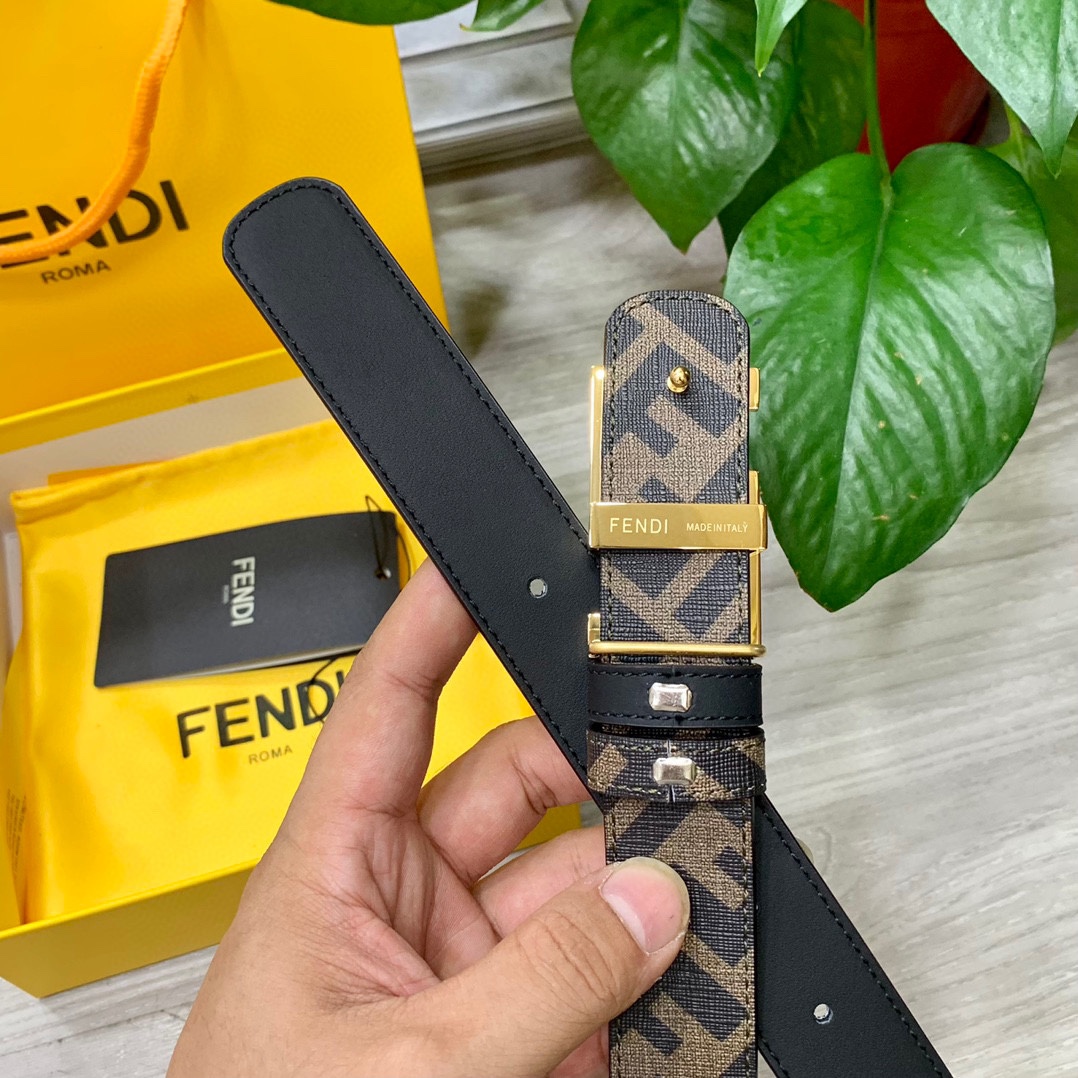 FENDI芬迪专柜同款宽3.0CM双