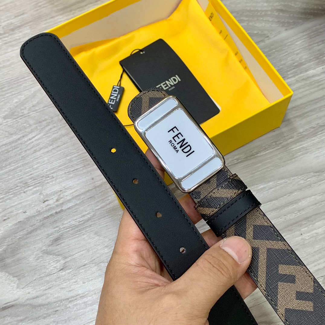 FENDI芬迪专柜同款宽3.0CM双