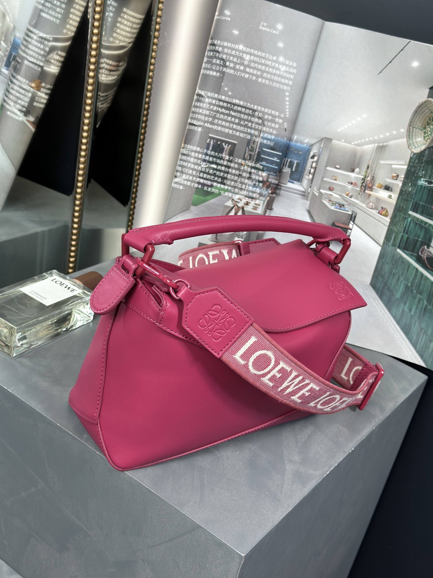 [Loewe Women