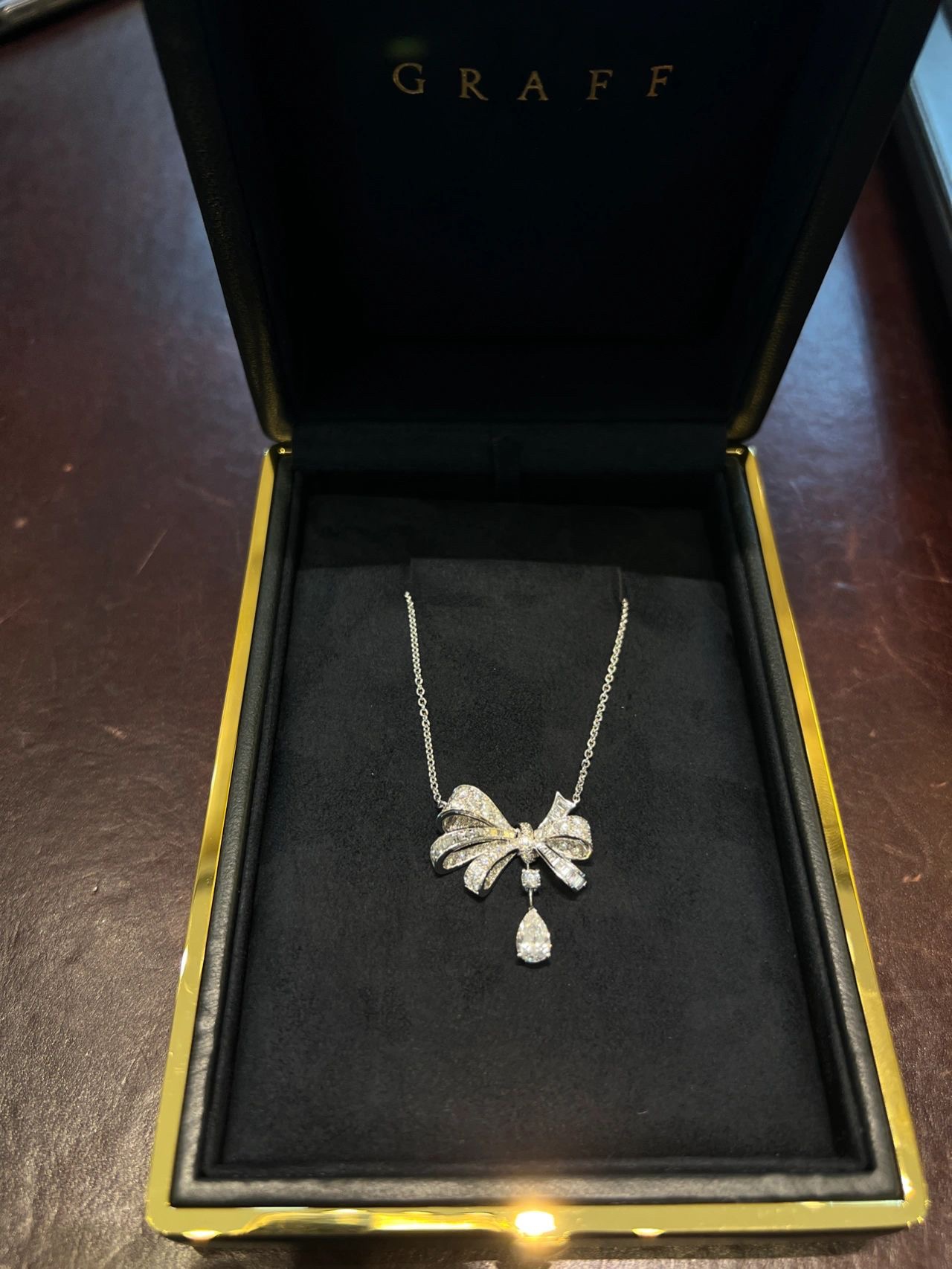 NO:633579,There’s nothing to say about appearance, just close your eyes and rush. I’ll check the quality, so don’t worry. I can’t afford to embarrass anyone if I make a classic model, so if I’m not absolutely satisfied, my fairies won’t be able to sell it to our fairies, Cardia high-end jewelry.19860909颜值是没得说的,闭眼冲就行 品质我把关,放心就行,经典款做埋汰了丢不起人,所以没有做到自己绝对满意,都不会出现货给我们的仙女们,,卡迪亚高端饰品,Jewelry