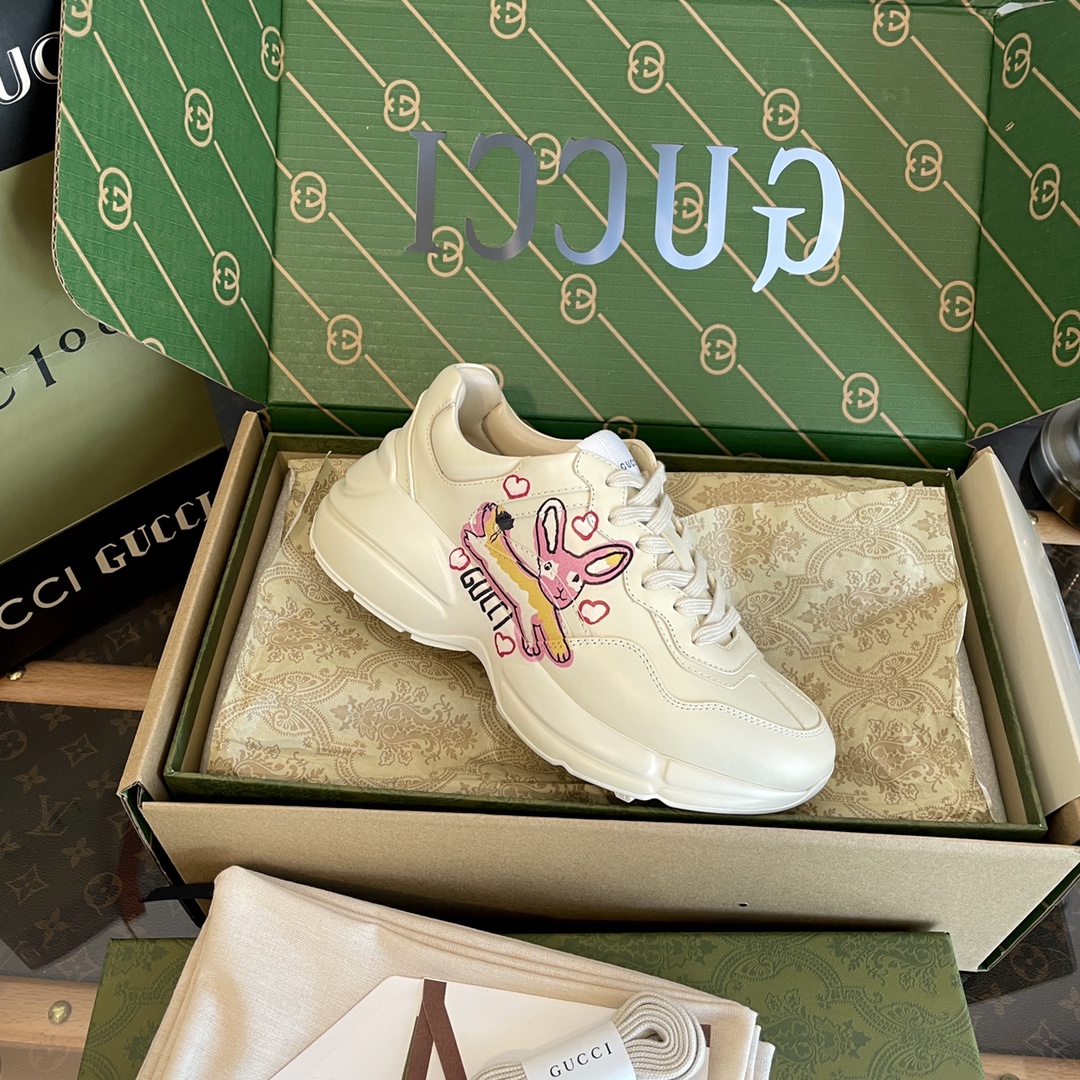 Gucci online
 Buty sportowe