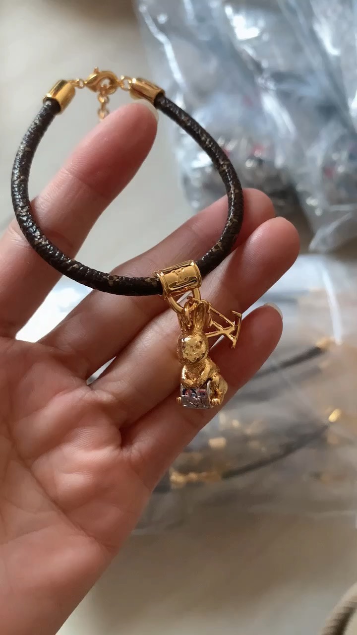 LV Bracelet