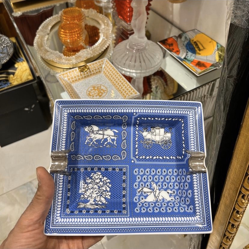 路易威登 Louis Vuitton 高定典藏名品高定成衣时装外套连衣裙衬衫T恤 #BF91D045 3
