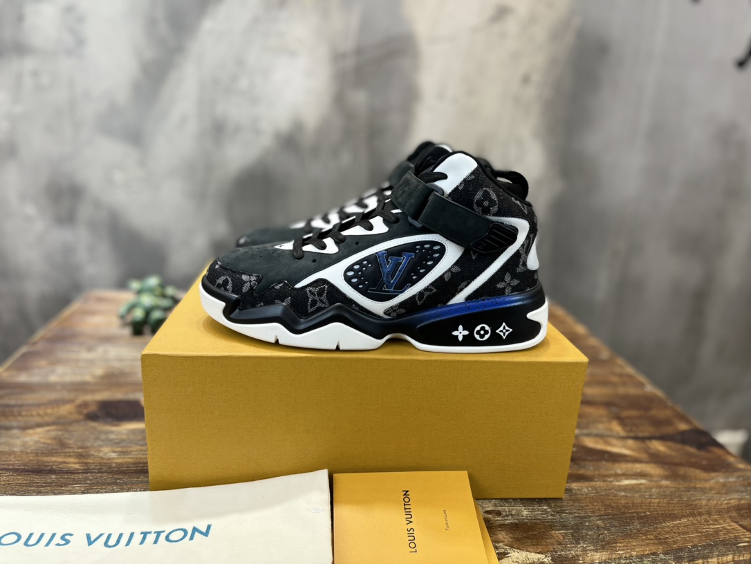 Louis Vuitton 驴家、L家2022新款Trainer2路易威登FW篮球运动鞋90‘s vibe
