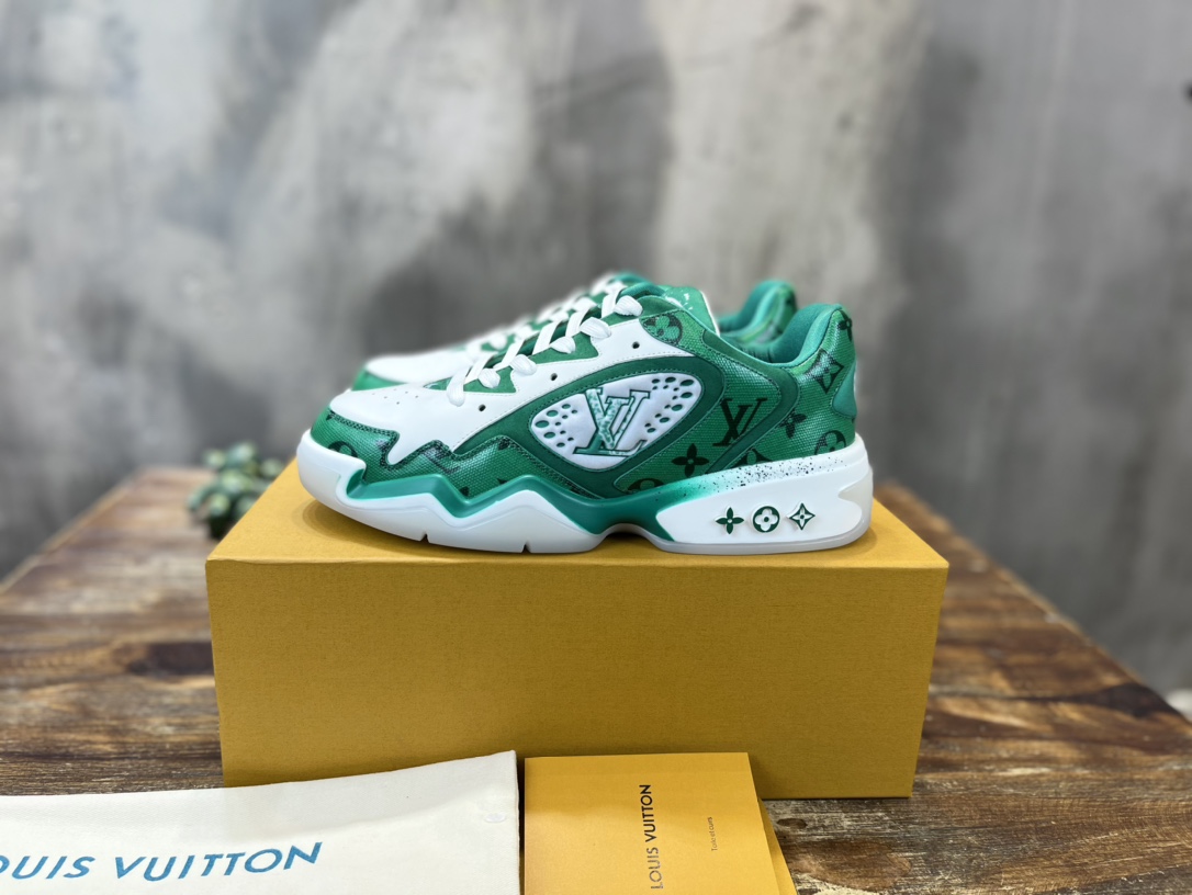 Louis Vuitton 驴家、L家2022新款Trainer2路易威登FW篮球运动鞋90‘s vibe
