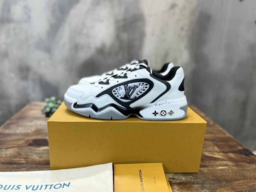 Louis Vuitton 驴家、L家2022新款Trainer2路易威登FW篮球运动鞋90‘s vibe