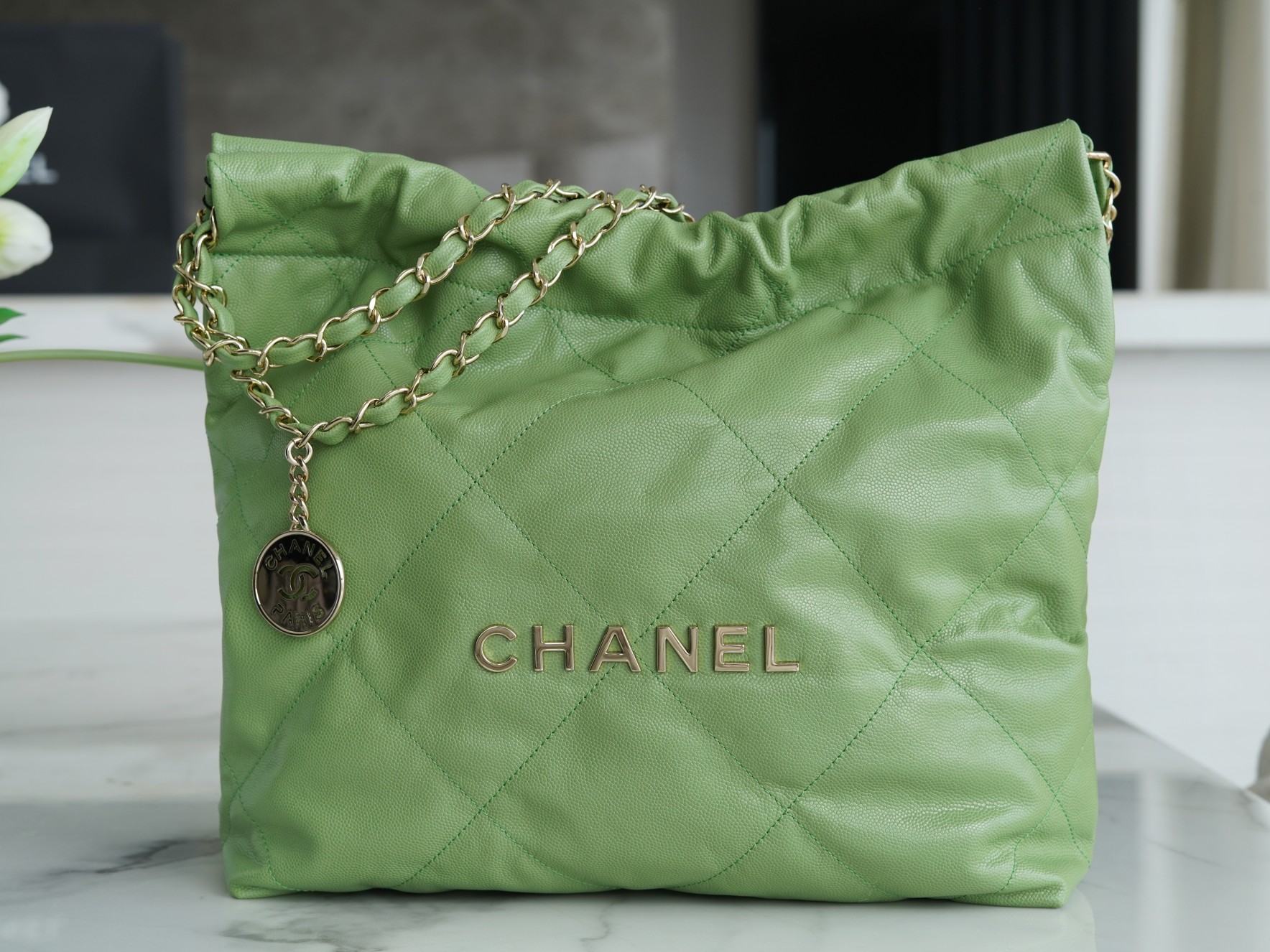 [Chanel Women