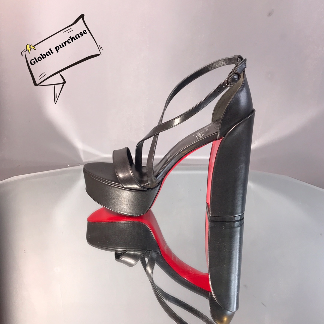 NO:336594,High-end customization Spring and summer classic water table style series!  H13Cm, water table: 4Cm, size 34-41. genuine leather large sole. Customized model, no return or exchange L53040-001 black cowhide, official website synchronized. Standard European code Reference: 53040-001 Color: black/black Material: cowhide Lining: red goat leather Heel height: 13Cm Platforms: 4Cm Sole: leather sole Size: EU 34-41 (US 4-11):,,christian louboutin,tom ford,cowhide,Leather soles19860909高端订制 春夏精典水台款系列！ H13Cm,水台:4Cm、尺码34-41码.真皮大底.订制款,不退不换L53040-001黑牛皮,官网同步. 标准欧码 Reference:53040-001 Color:black/black Material:cowhide Lining:red goat leather Heel heigh:13Cm Platforms:4Cm Sole:leather sole Size:EU 34－41（US 4一11) :,,christian louboutin,tom ford,cowhide,Leather soles,Women's Shoes