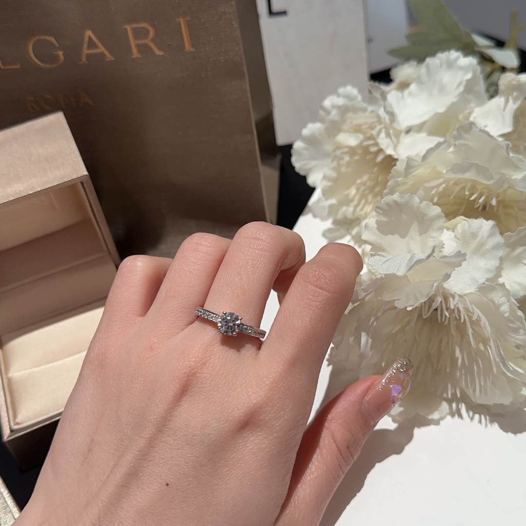 NO:765722,#Venice diamond ring GRIFFE series Bvlgar high-end jewelry series diamond ring imported zircon hand-inlaid thick plated 18k white gold, ring, Cartier high-end jewelry19860909#威尼斯镶钻戒指 GRIFFE系列 宝格高级珠宝系列钻戒 进口锆石手工镶嵌 厚镀18k白金,,ring,卡迪亚高端饰品,Jewelry